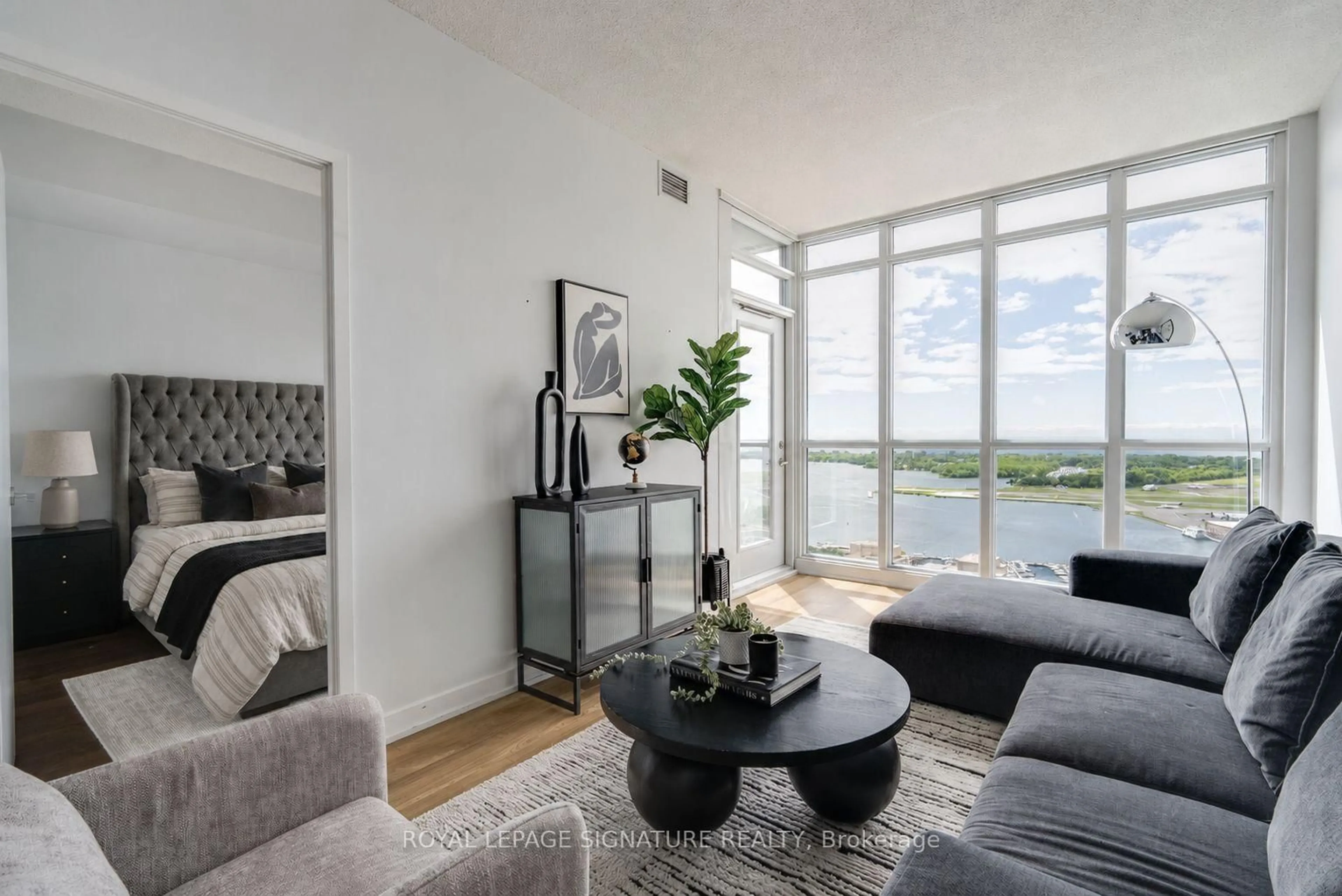 Living room with furniture, unknown for 15 Iceboat Terr #3907, Toronto Ontario M5V 4A5