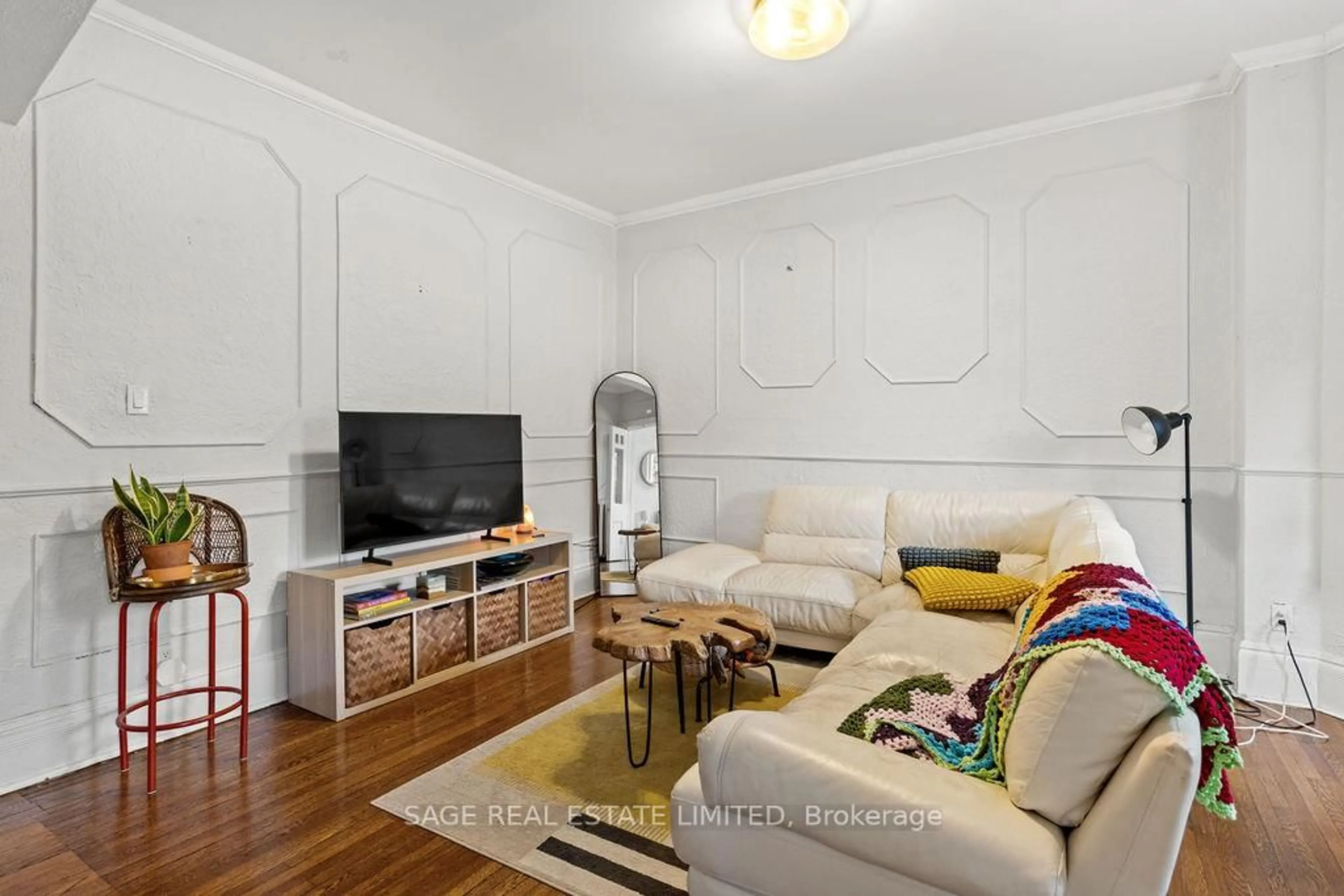 Living room with furniture, unknown for 278 Crawford St, Toronto Ontario M6J 2V8
