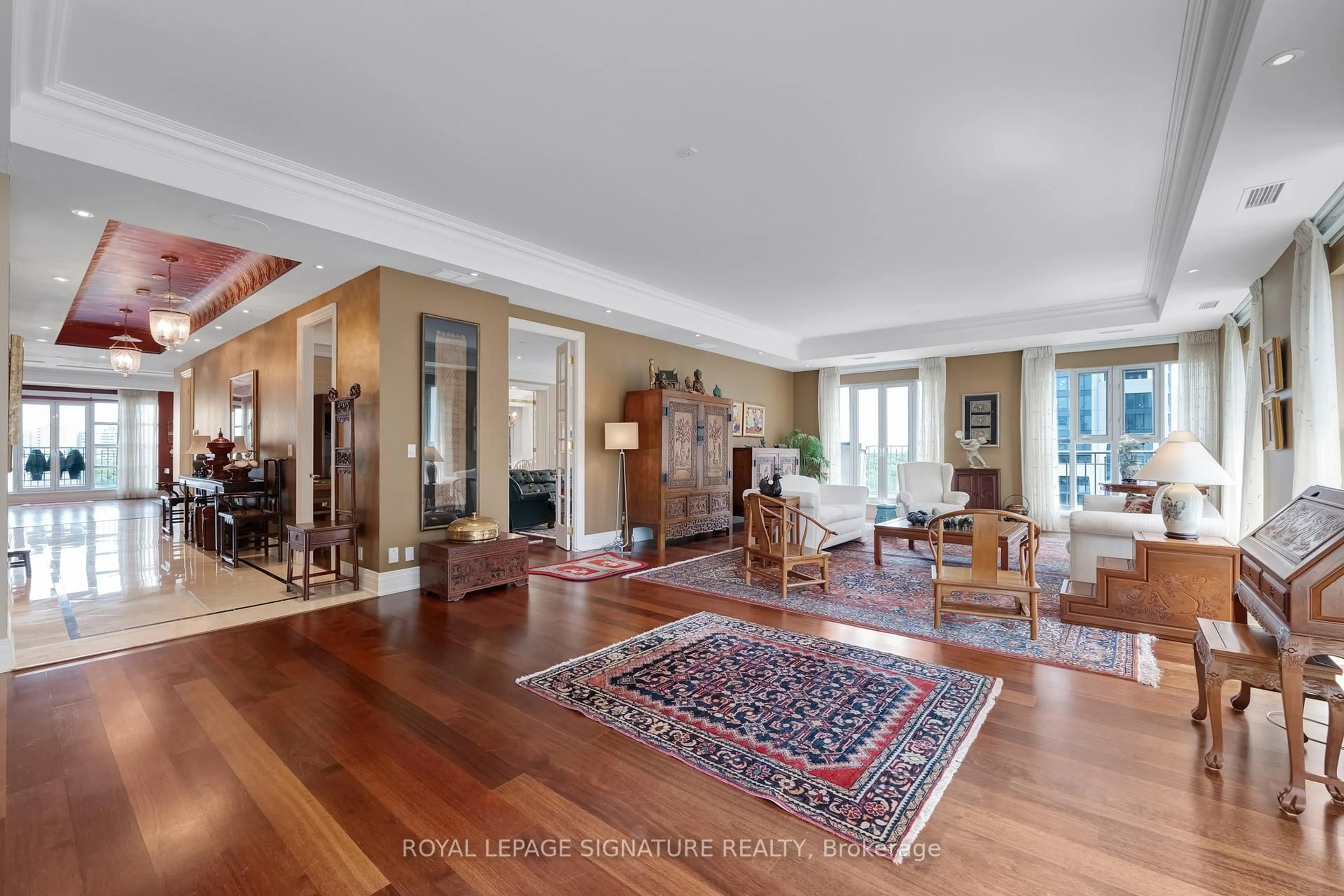 Unknown for 33 Delisle Ave #1004, Toronto Ontario M4V 3C7