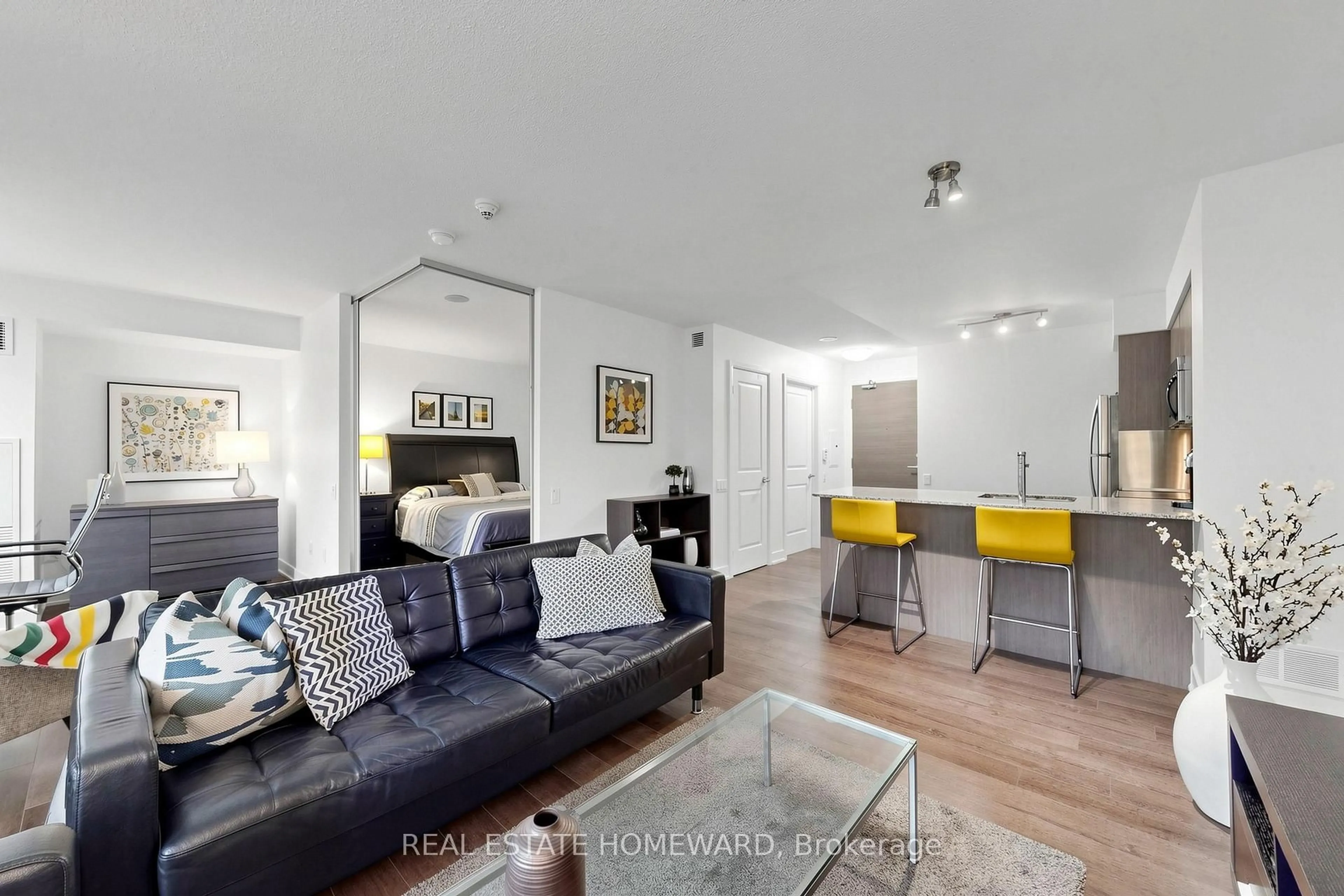 Living room with furniture, unknown for 23 Sheppard Ave #402, Toronto Ontario M2N 0C8
