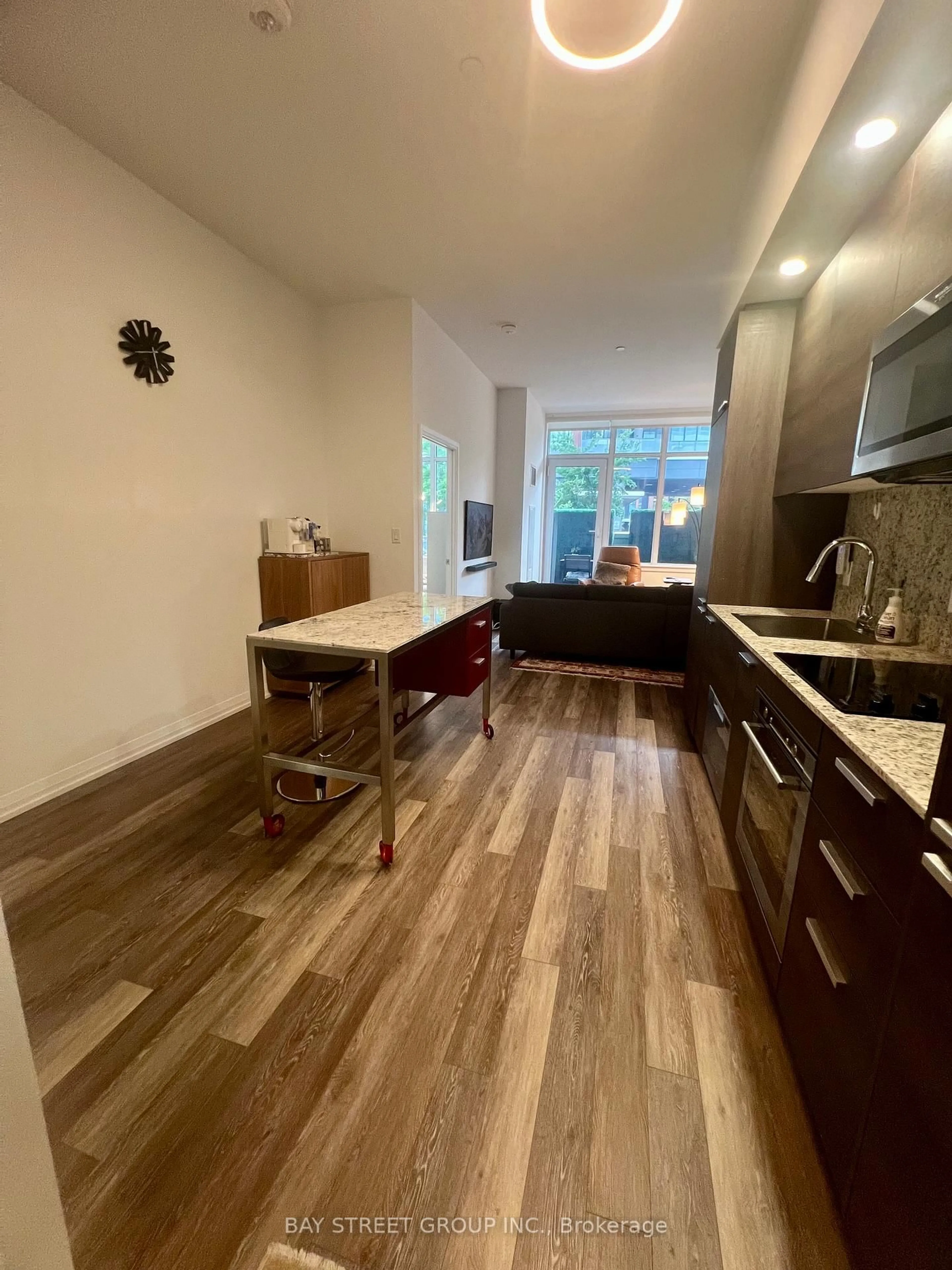 Unknown for 75 Canterbury Pl #102, Toronto Ontario M2N 0L2