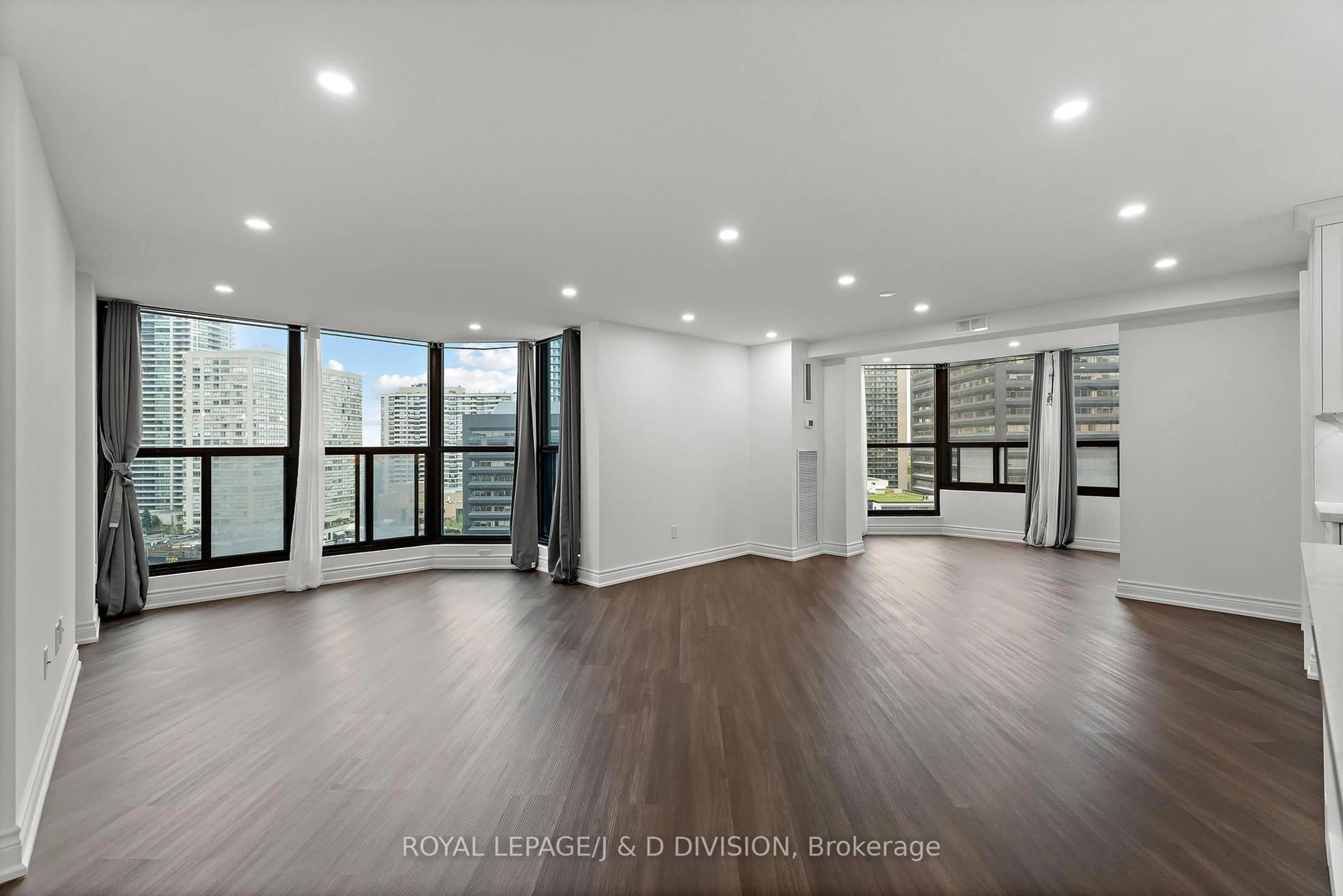 Unknown for 33 Elmhurst Ave #1201, Toronto Ontario M2N 6G8