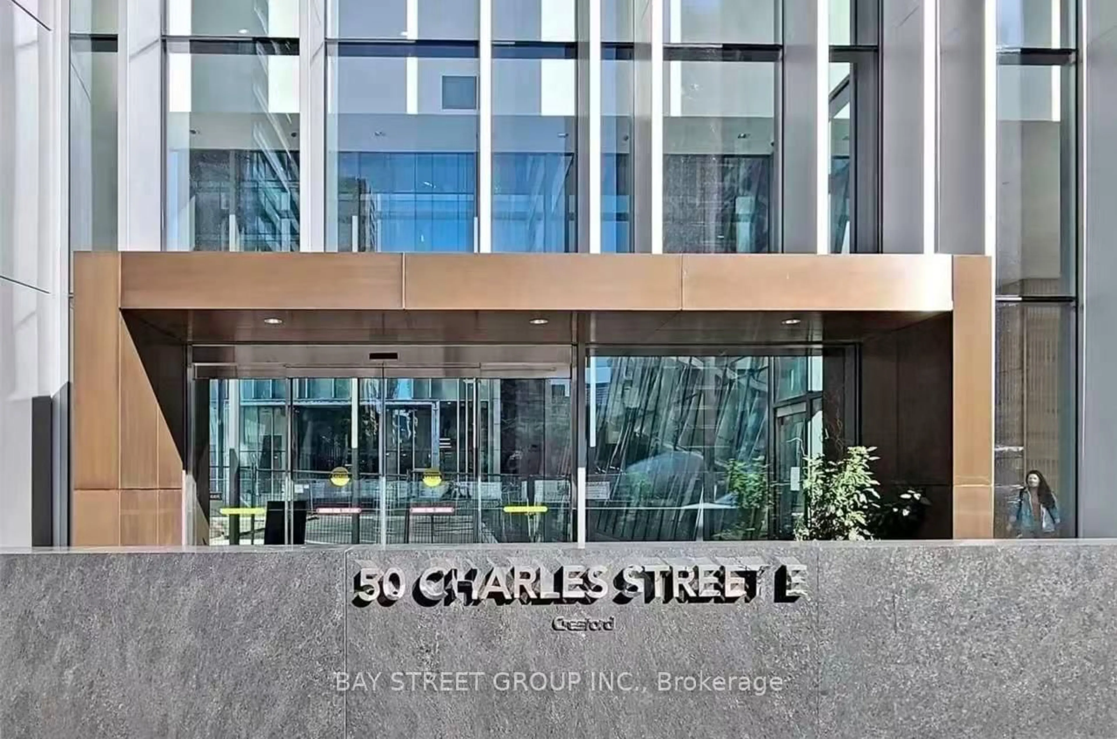 Lobby for 50 Charles St #902, Toronto Ontario M4Y 1T1
