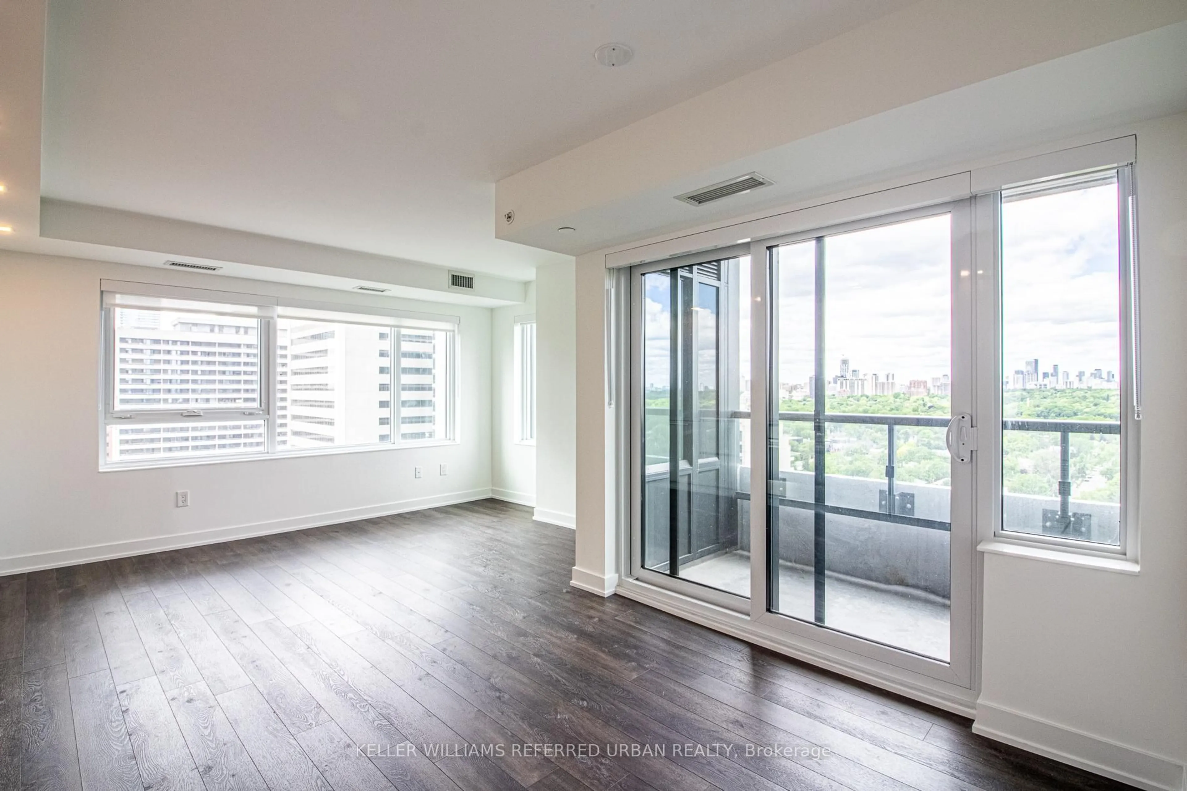 Unknown for 609 Sherbourne St #2104, Toronto Ontario M4X 0A4