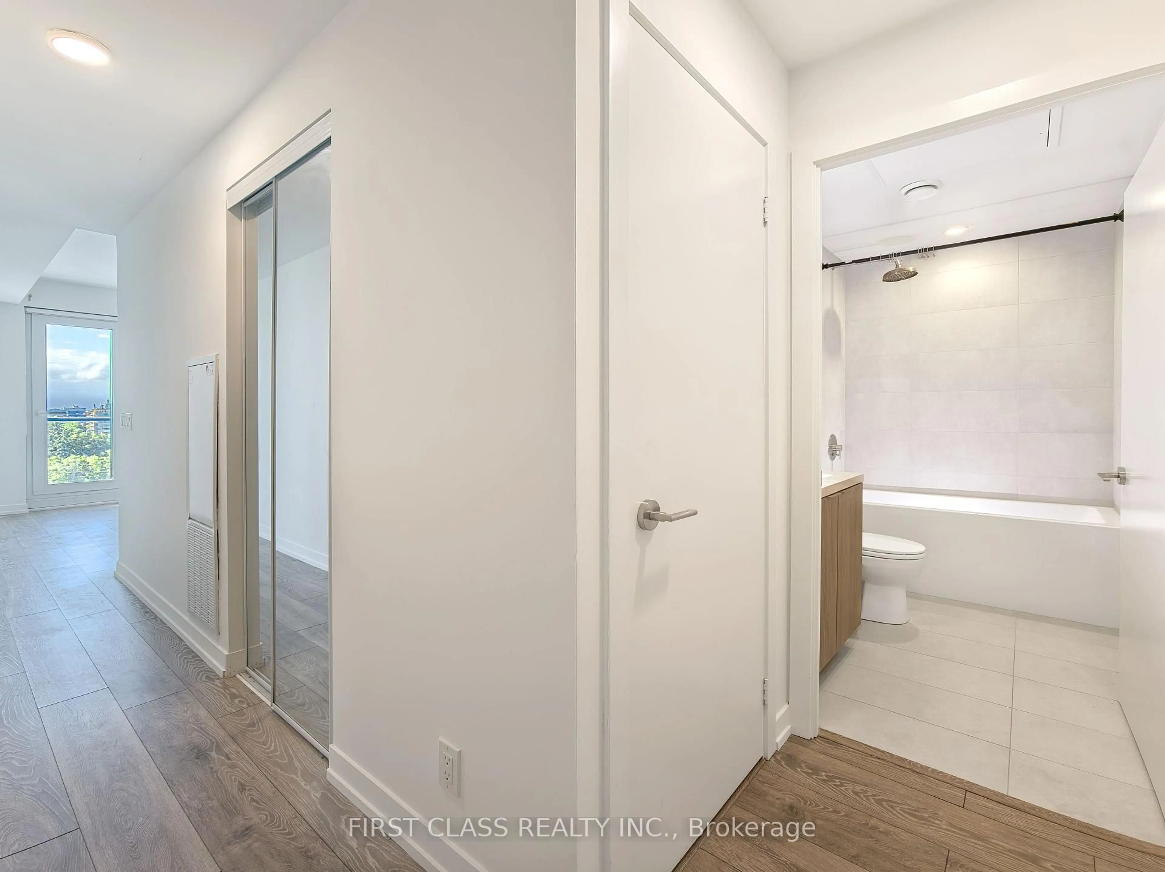 A pic of a room for 2020 Bathurst St #1509, Toronto Ontario M5P 0A6