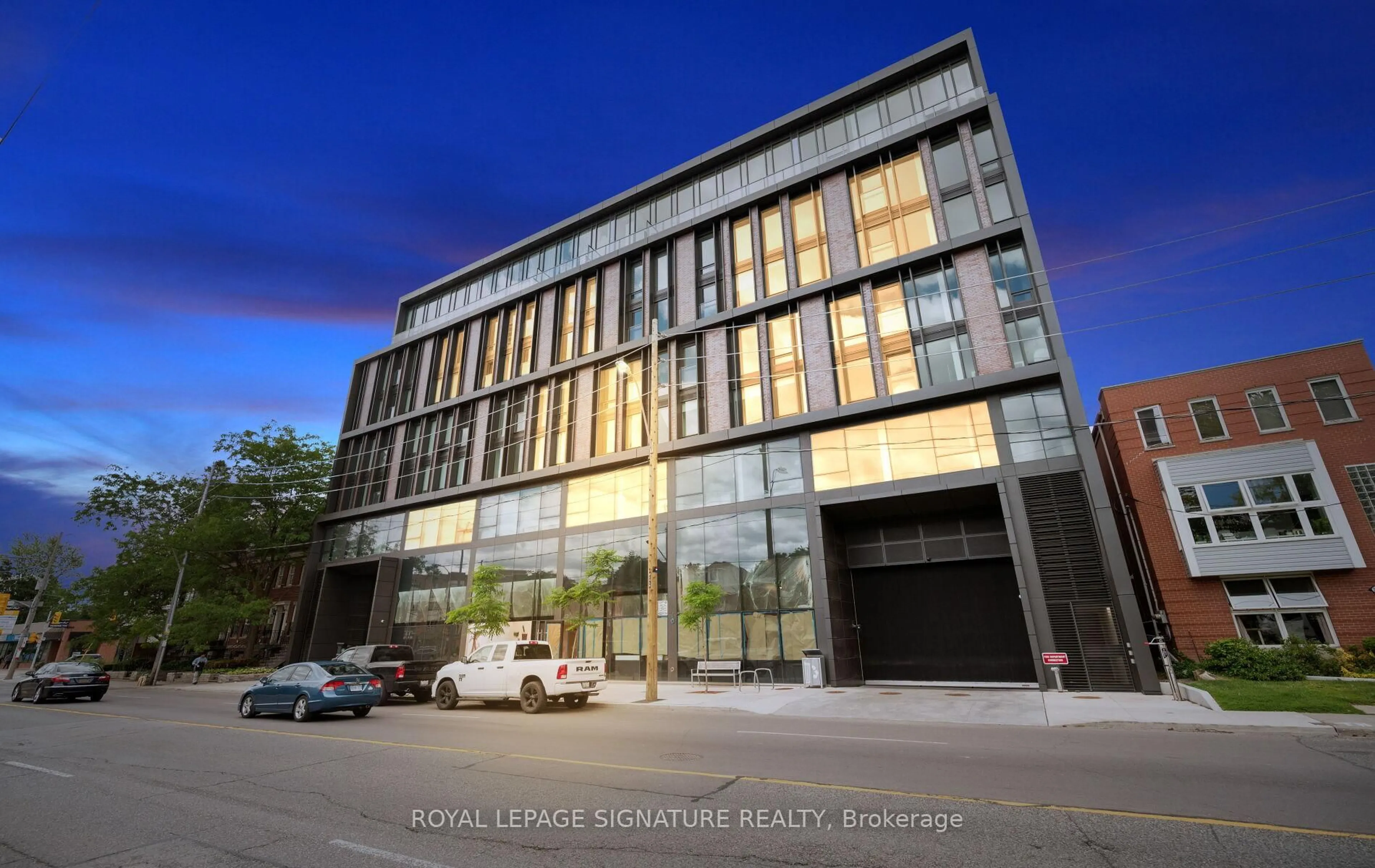 Lobby for 1414 Bayview Ave #407, Toronto Ontario M4G 0E2