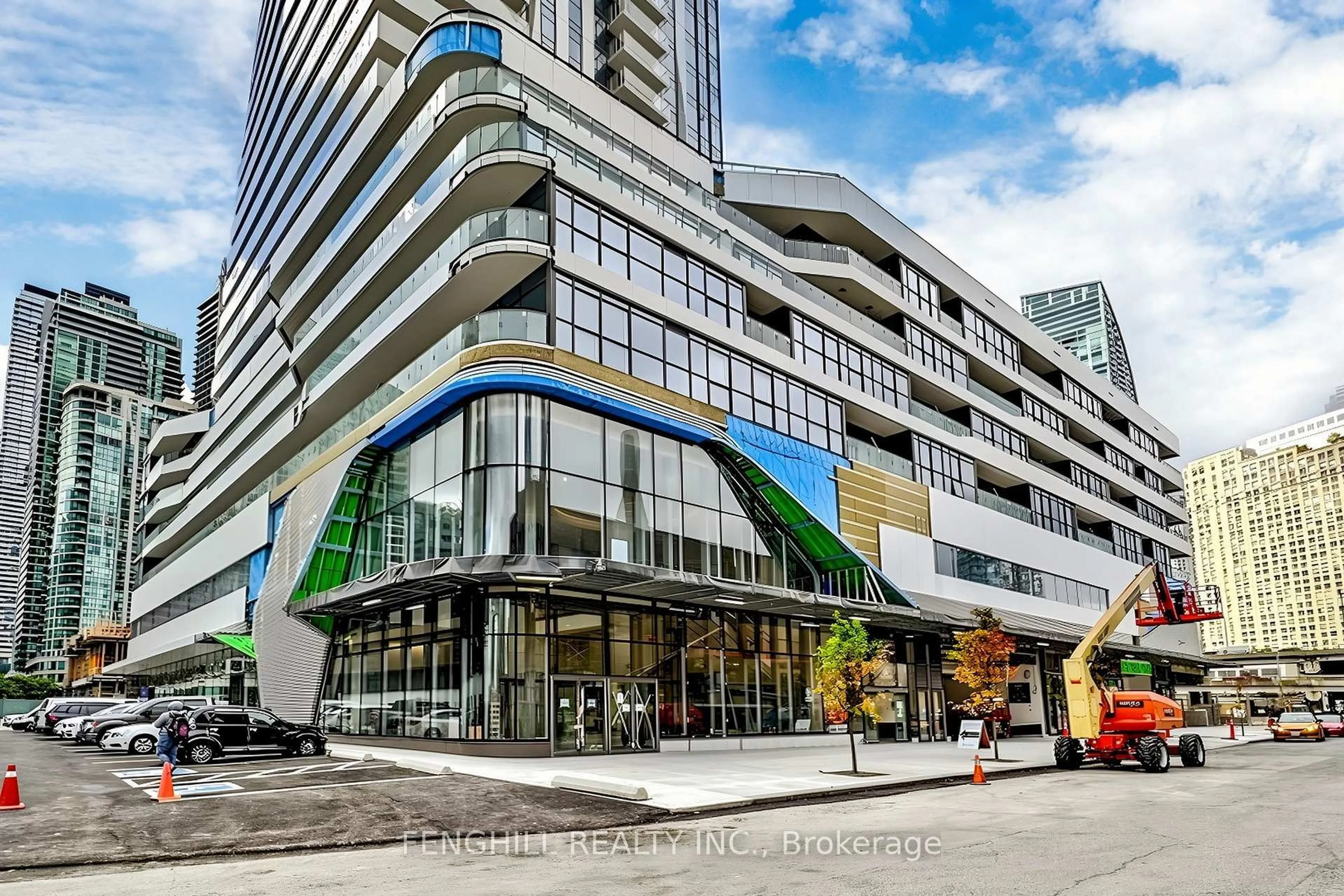 Indoor foyer for 28 Freeland St #2104, Toronto Ontario M5E 0E3