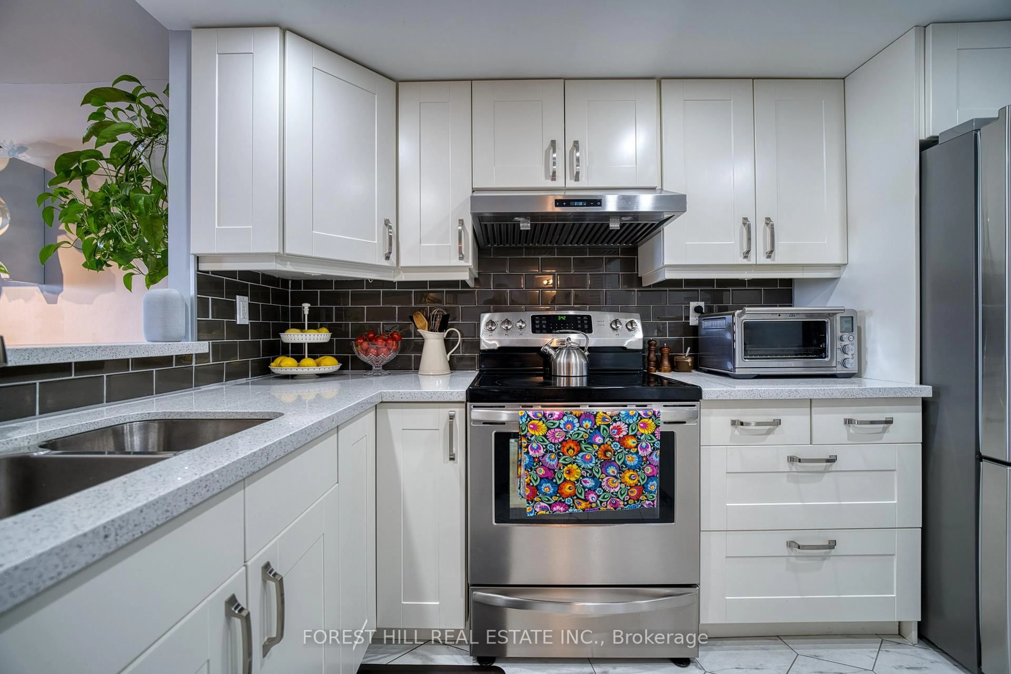 Unknown for 77 Maitland Pl #1904, Toronto Ontario M4Y 2V6