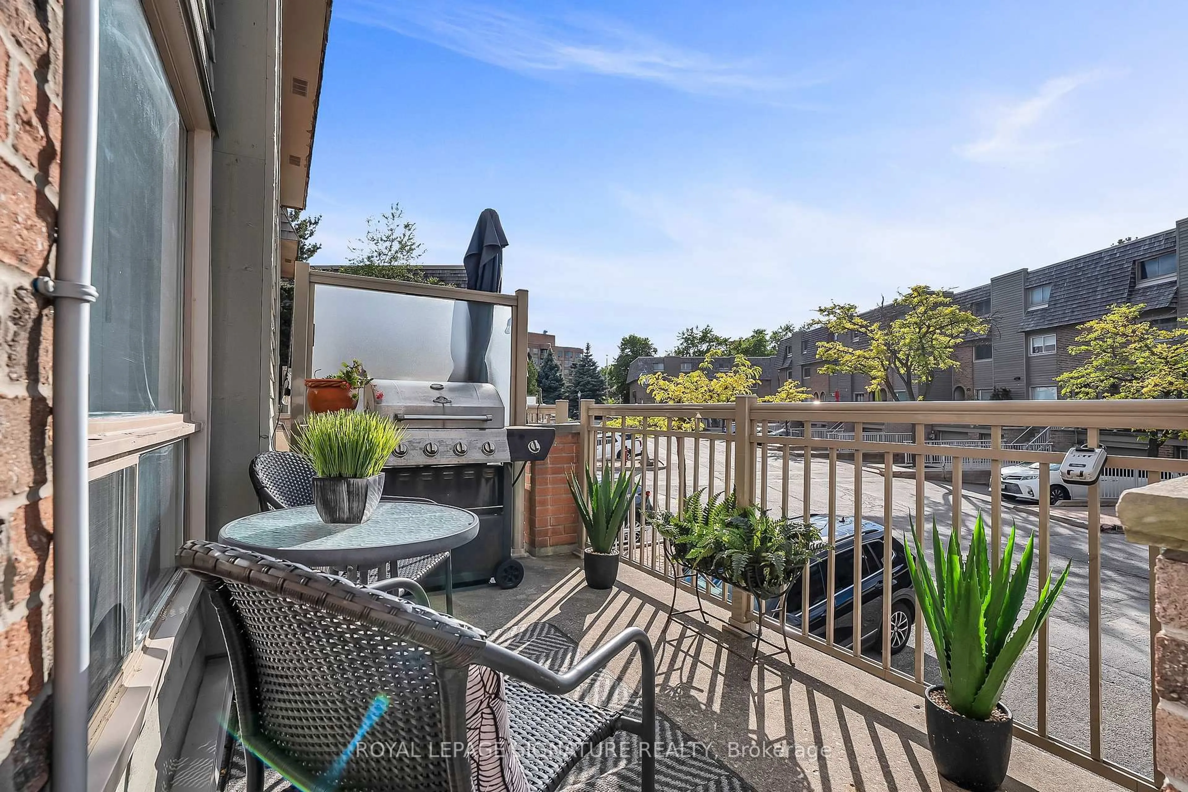 Balcony in the apartment, water/lake/river/ocean view for 94 Dutch Myrtle Way, Toronto Ontario M3B 3K8