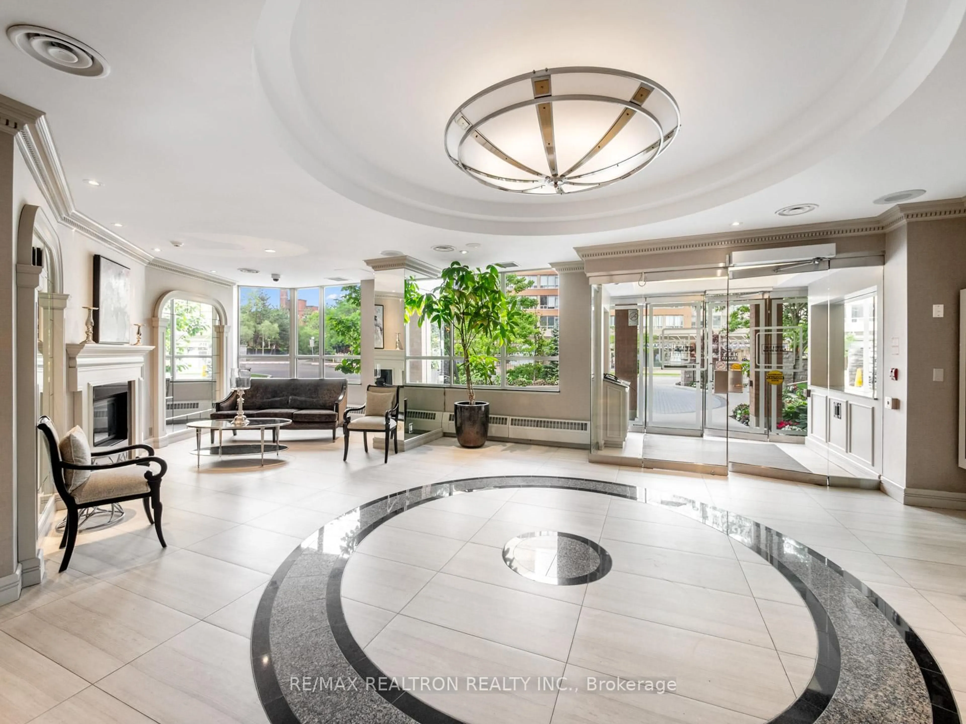 Lobby for 265 Ridley Blvd #309, Toronto Ontario M5M 4N8