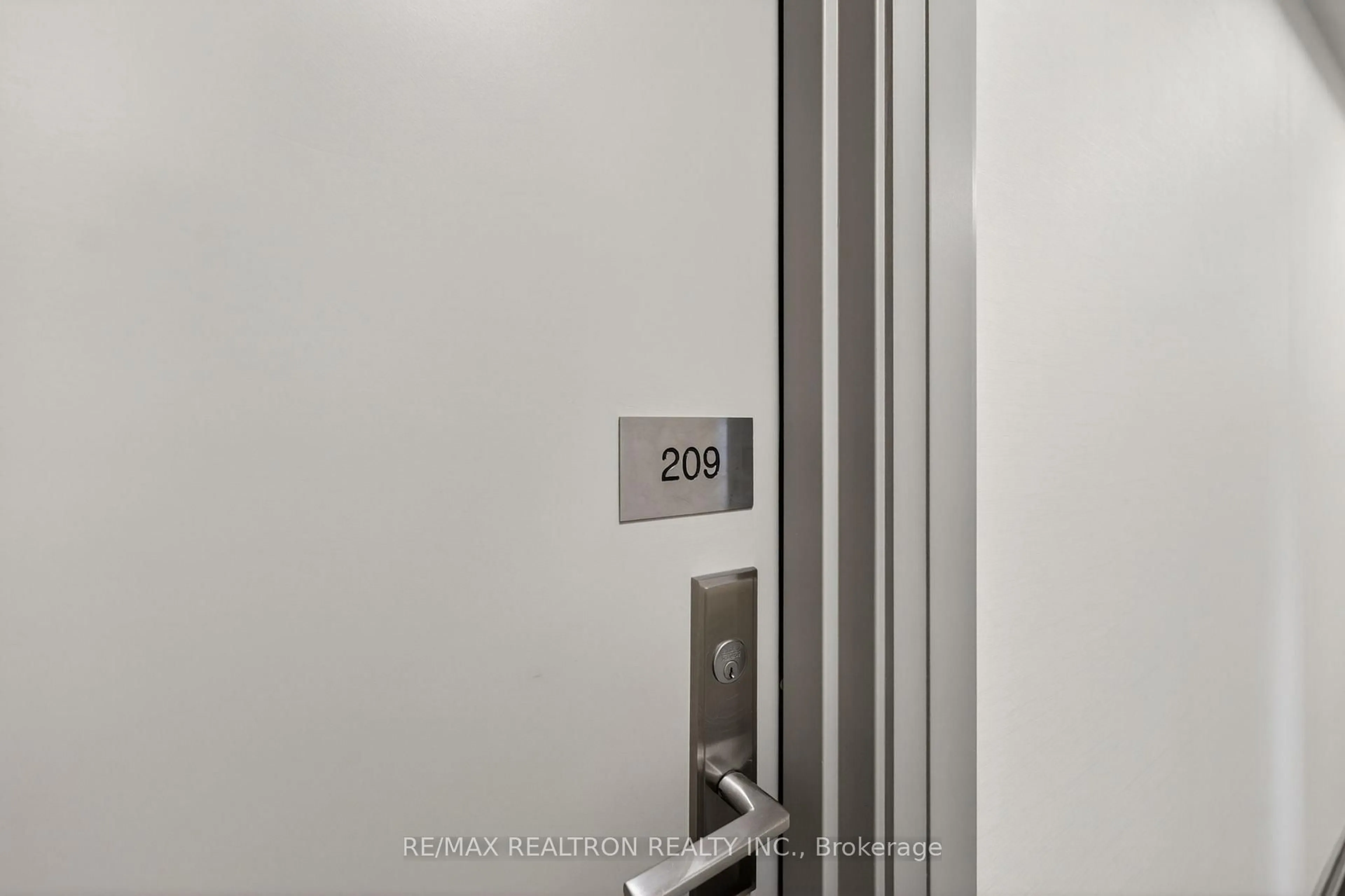 Unknown for 275 Yorkland Rd #209, Toronto Ontario M2J 0B3