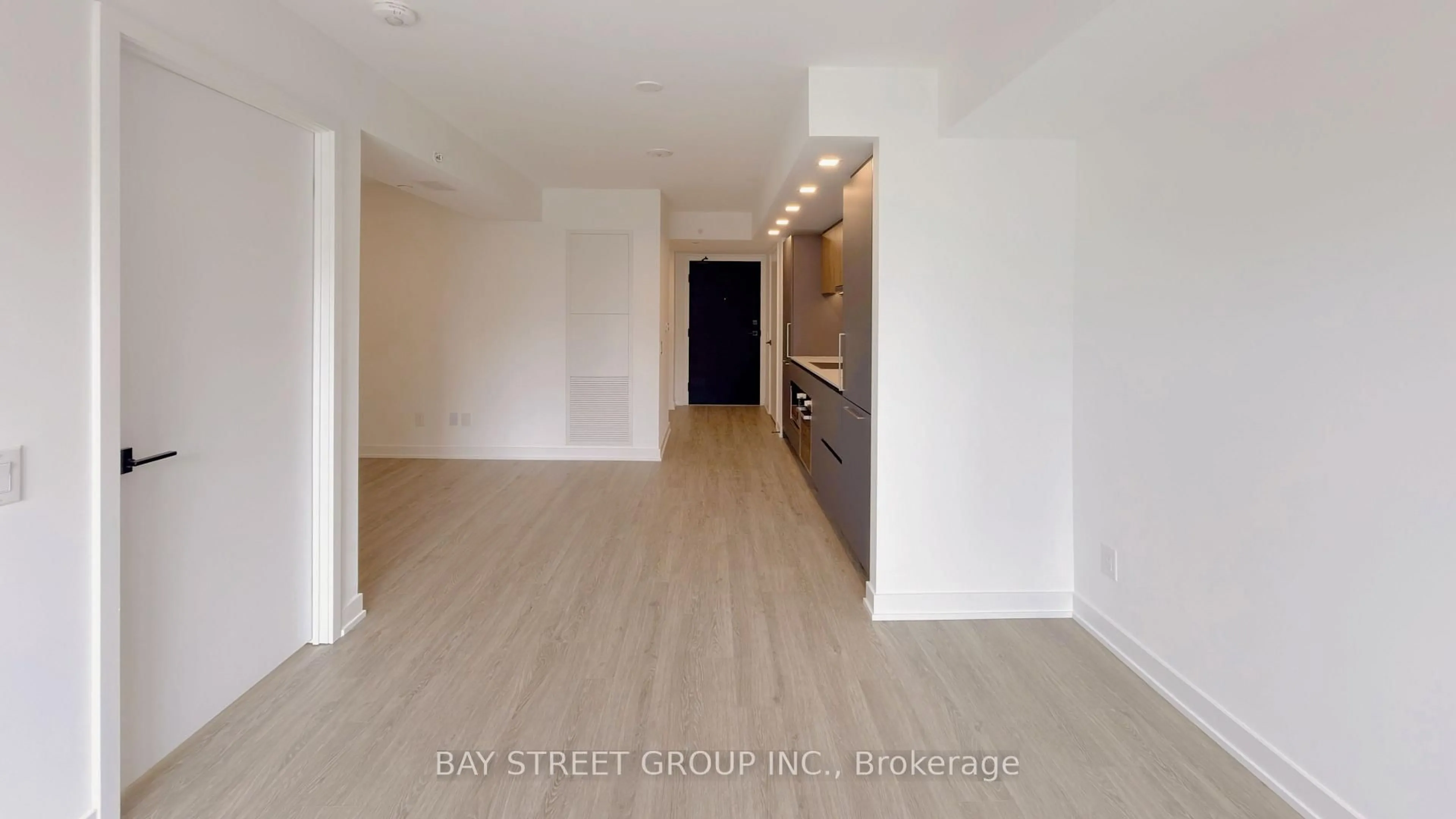 Unknown for 609 Sherbourne St #1211, Toronto Ontario M4X 0A4