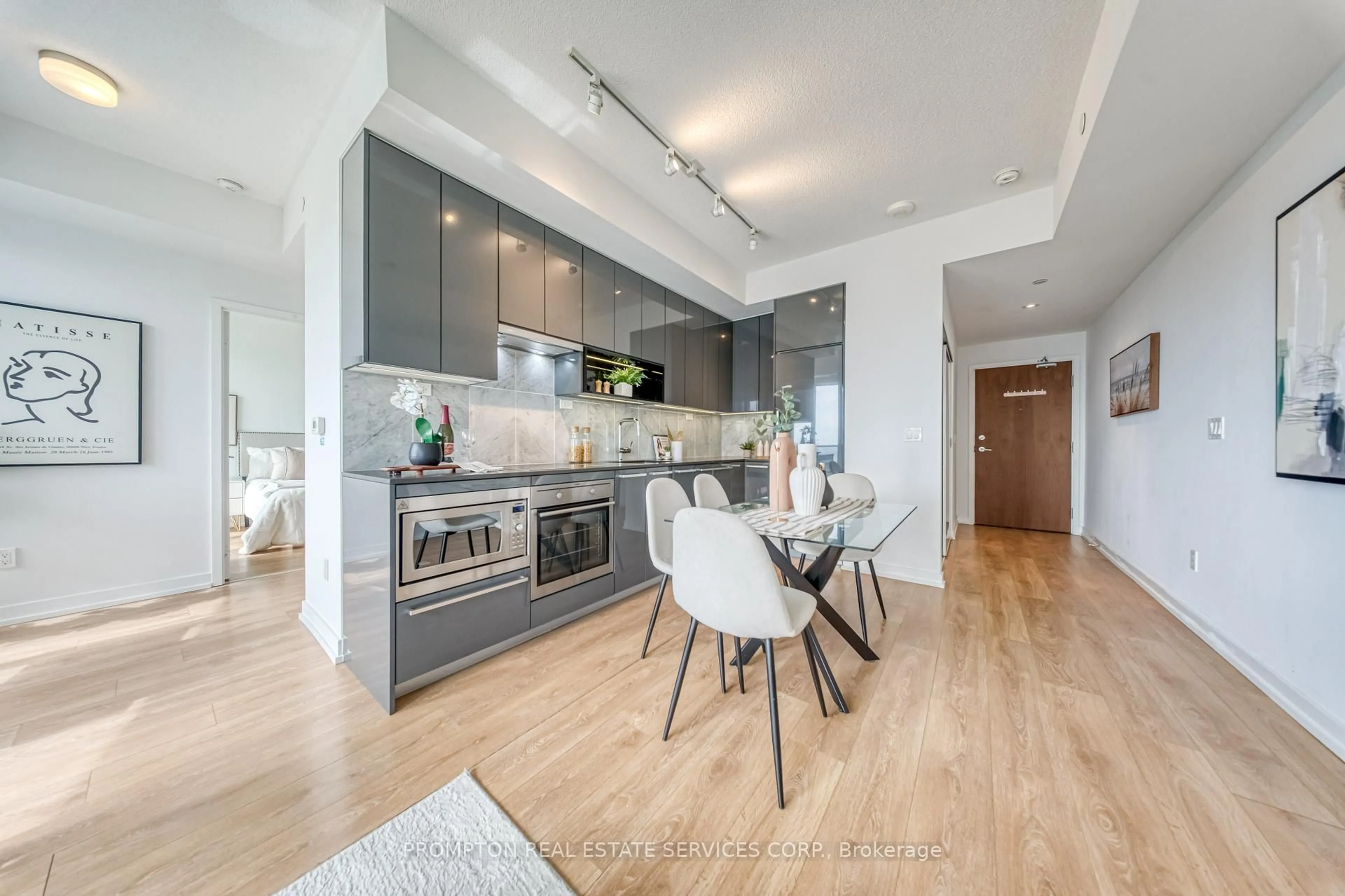 Open concept kitchen, unknown for 115 Mcmahon Dr #3802, Toronto Ontario M2K 0E3