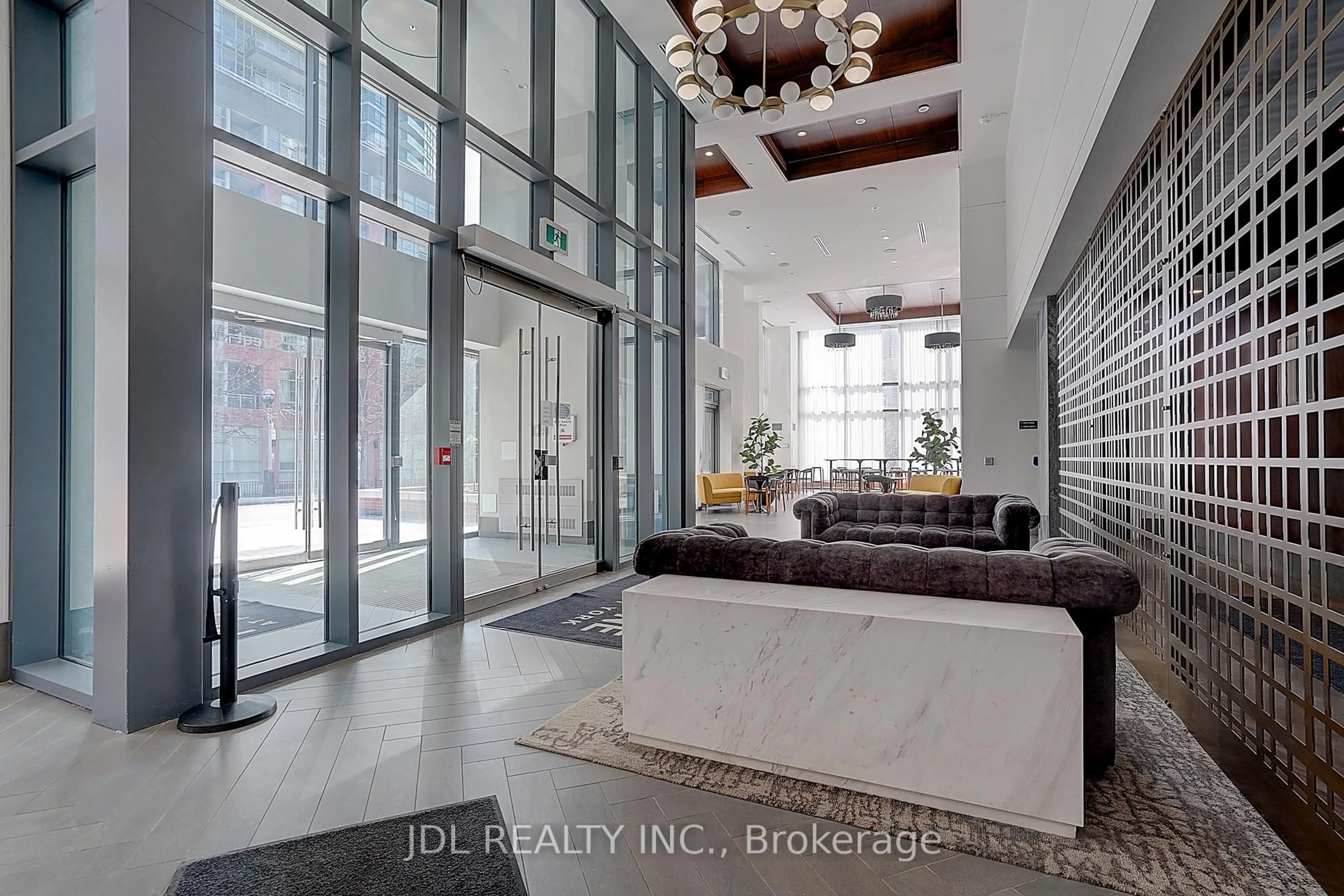 Lobby for 38 Iannuzzi St #1610, Toronto Ontario M5V 0S2