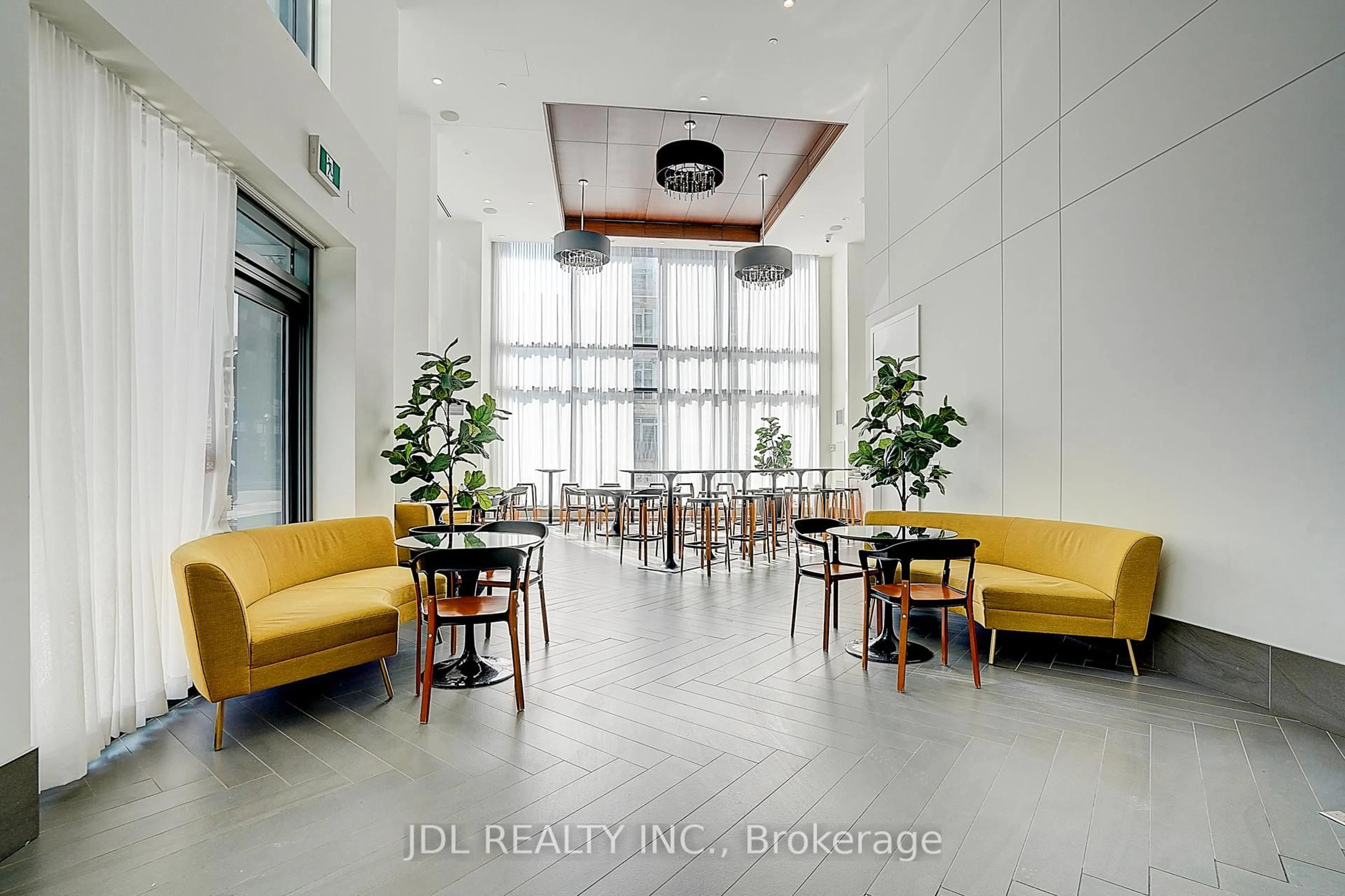 Lobby for 38 Iannuzzi St #1610, Toronto Ontario M5V 0S2