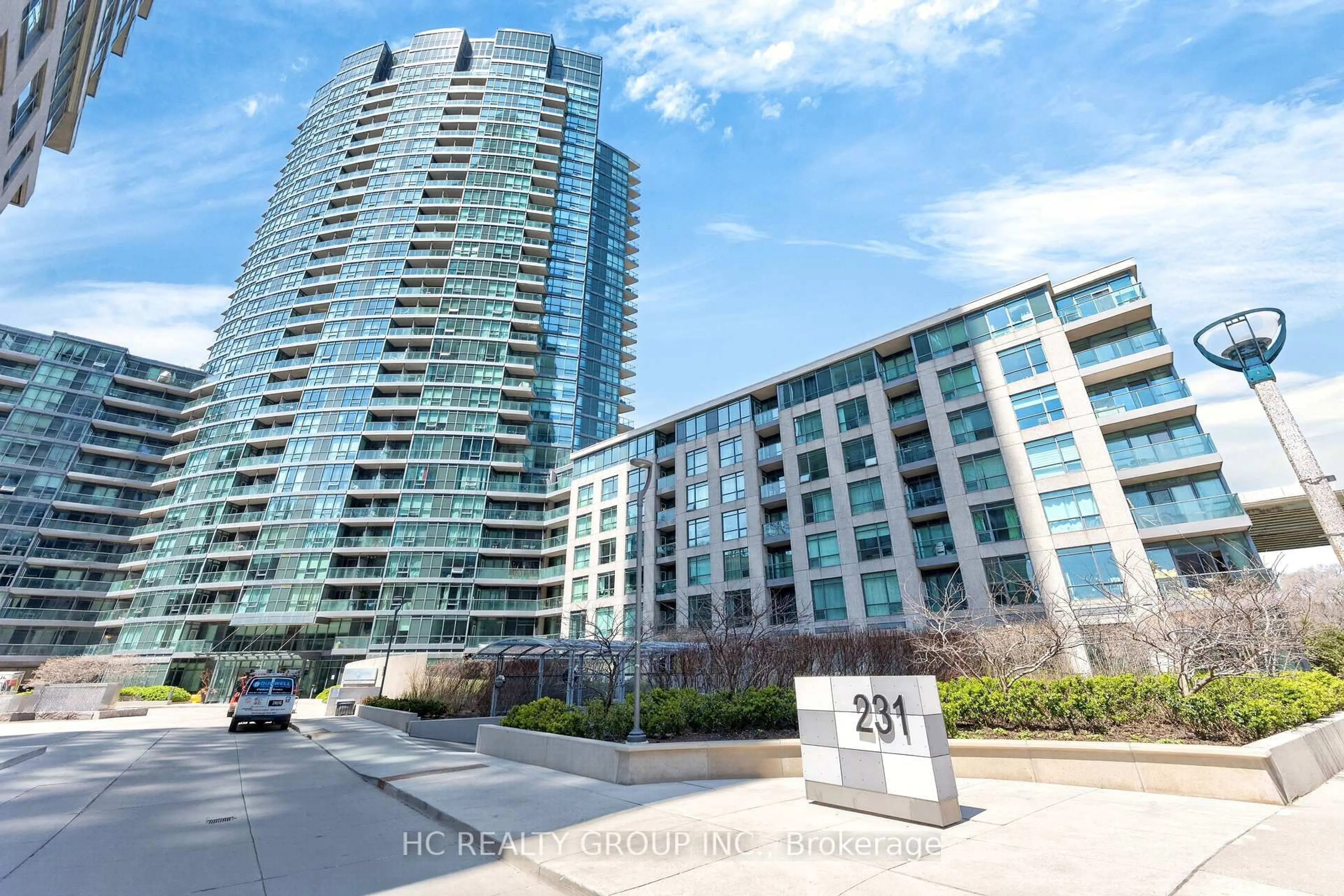 Unknown for 231 Fort York Blvd #121, Toronto Ontario M5V 1B2