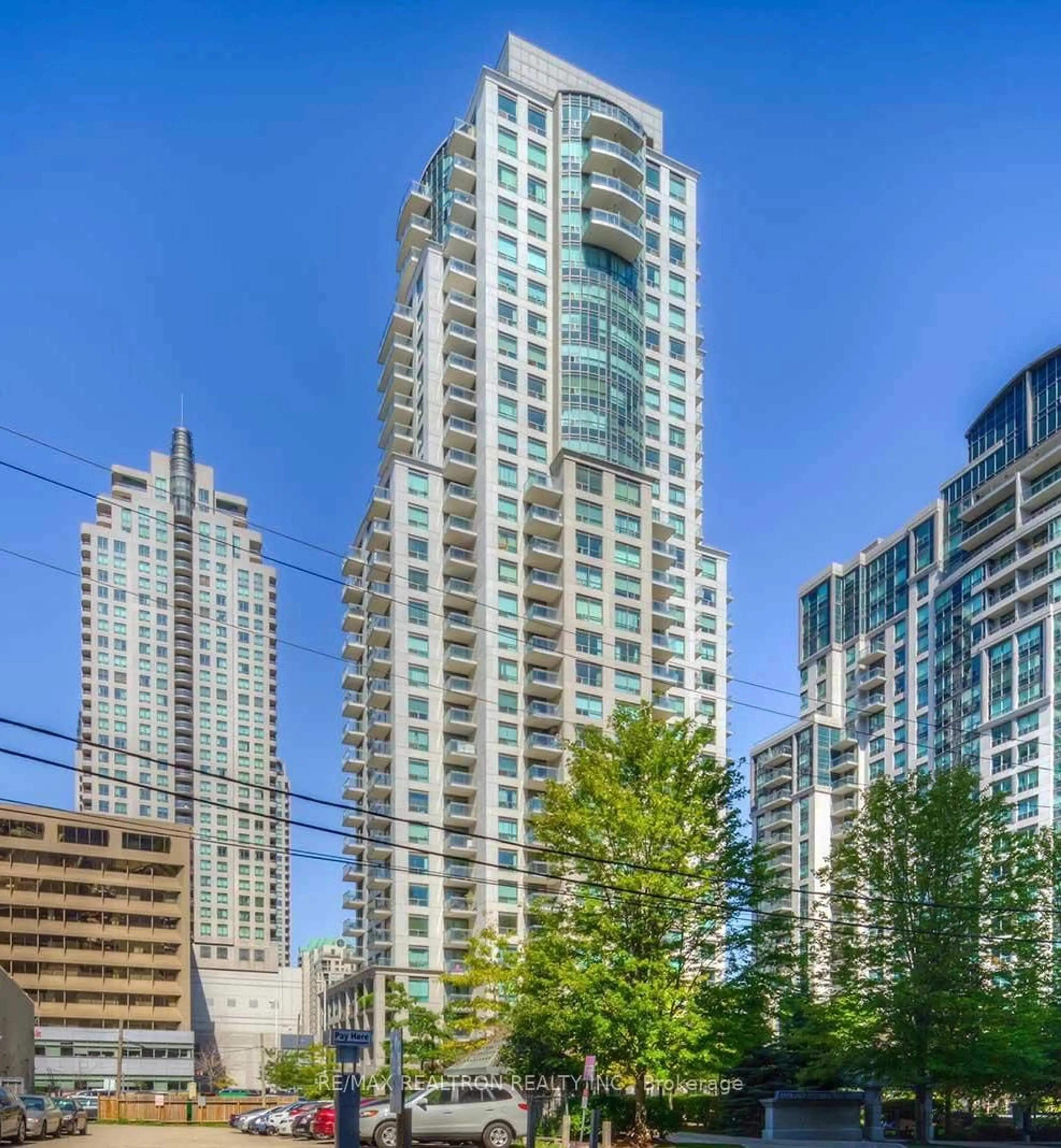 Unknown for 21 Hillcrest Ave #305, Toronto Ontario M2N 7K2