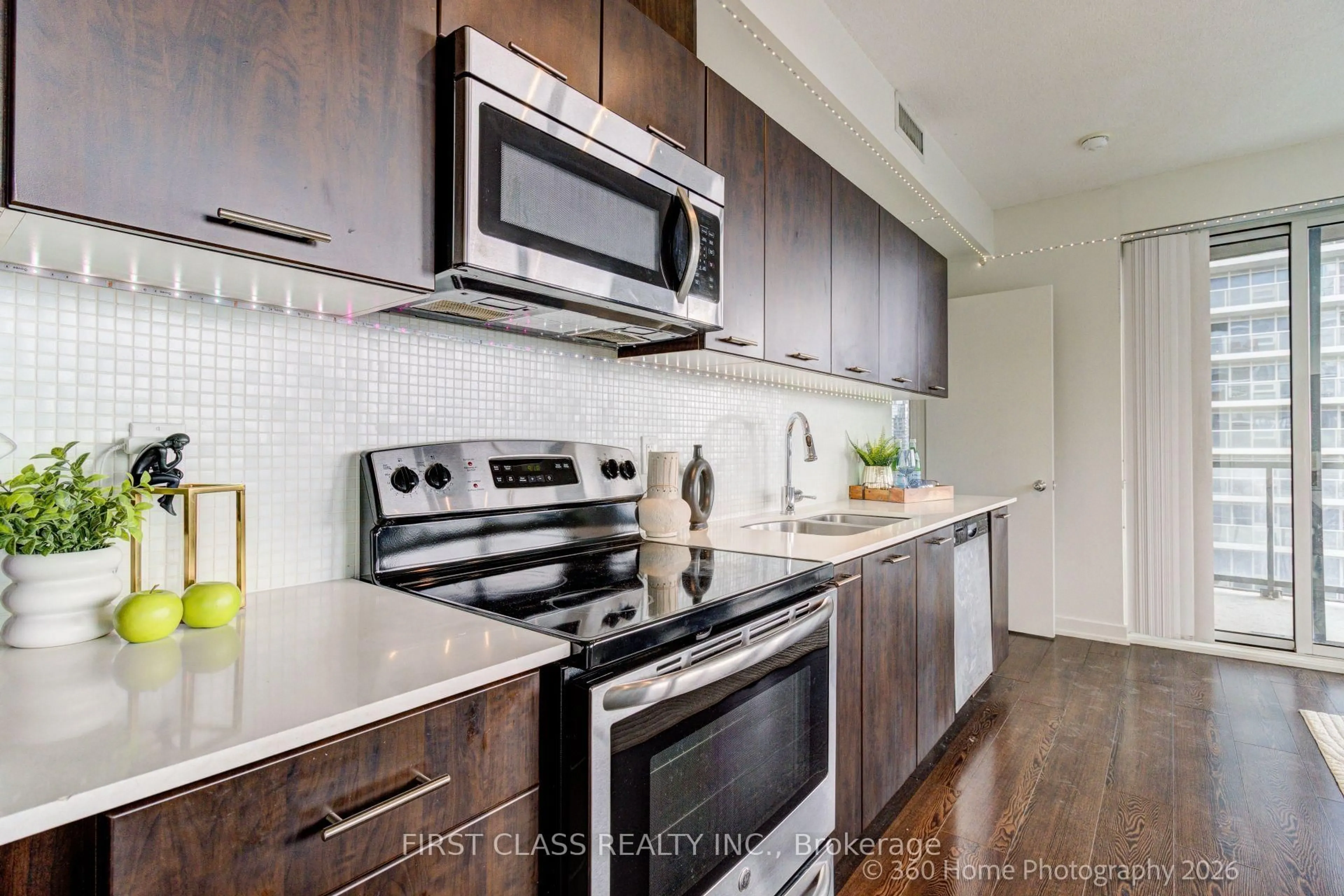Unknown for 20 Bruyeres Mews #1610, Toronto Ontario M5V 0G8