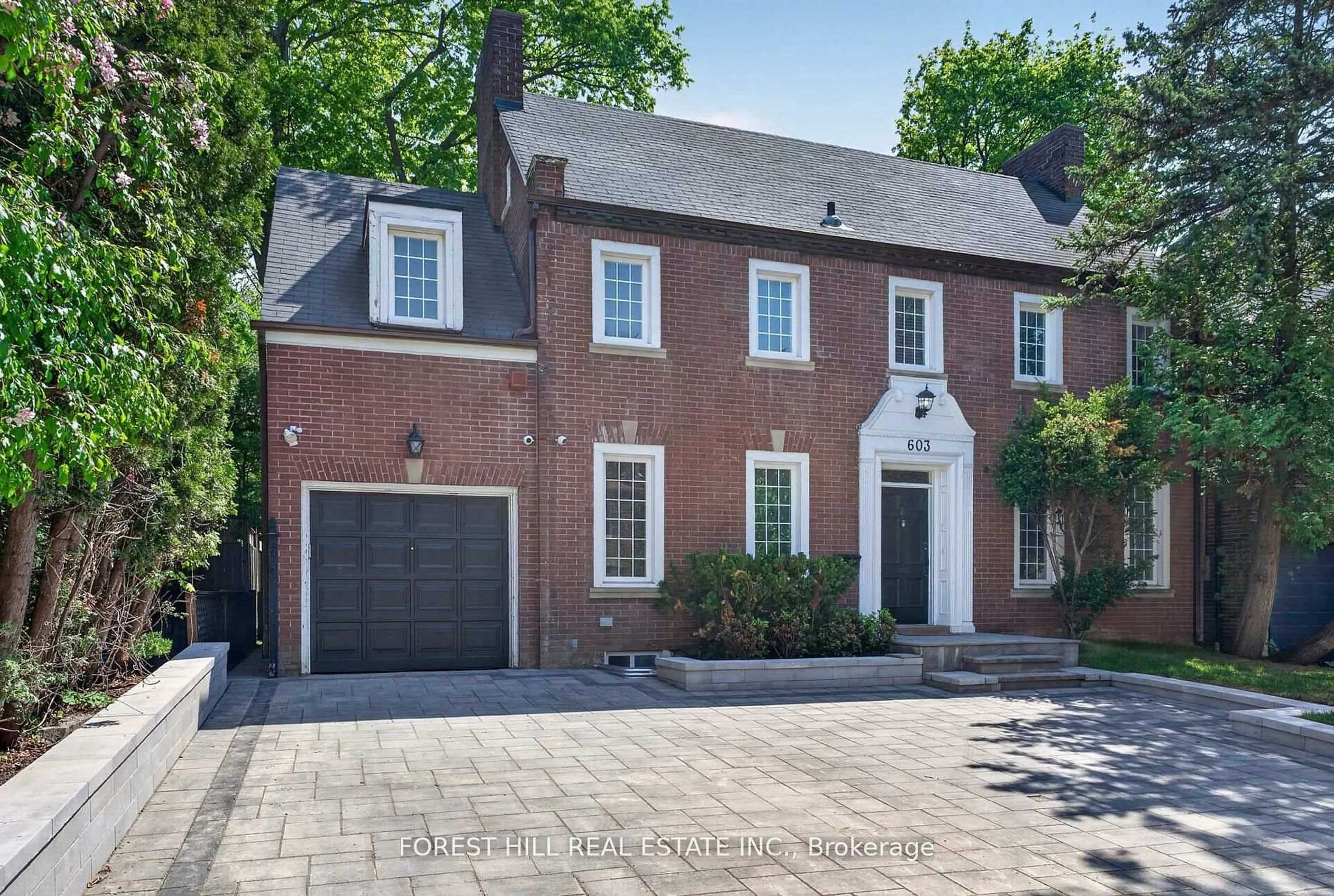 Home with brick exterior material, street for 603 Spadina Rd, Toronto Ontario M5P 2X1
