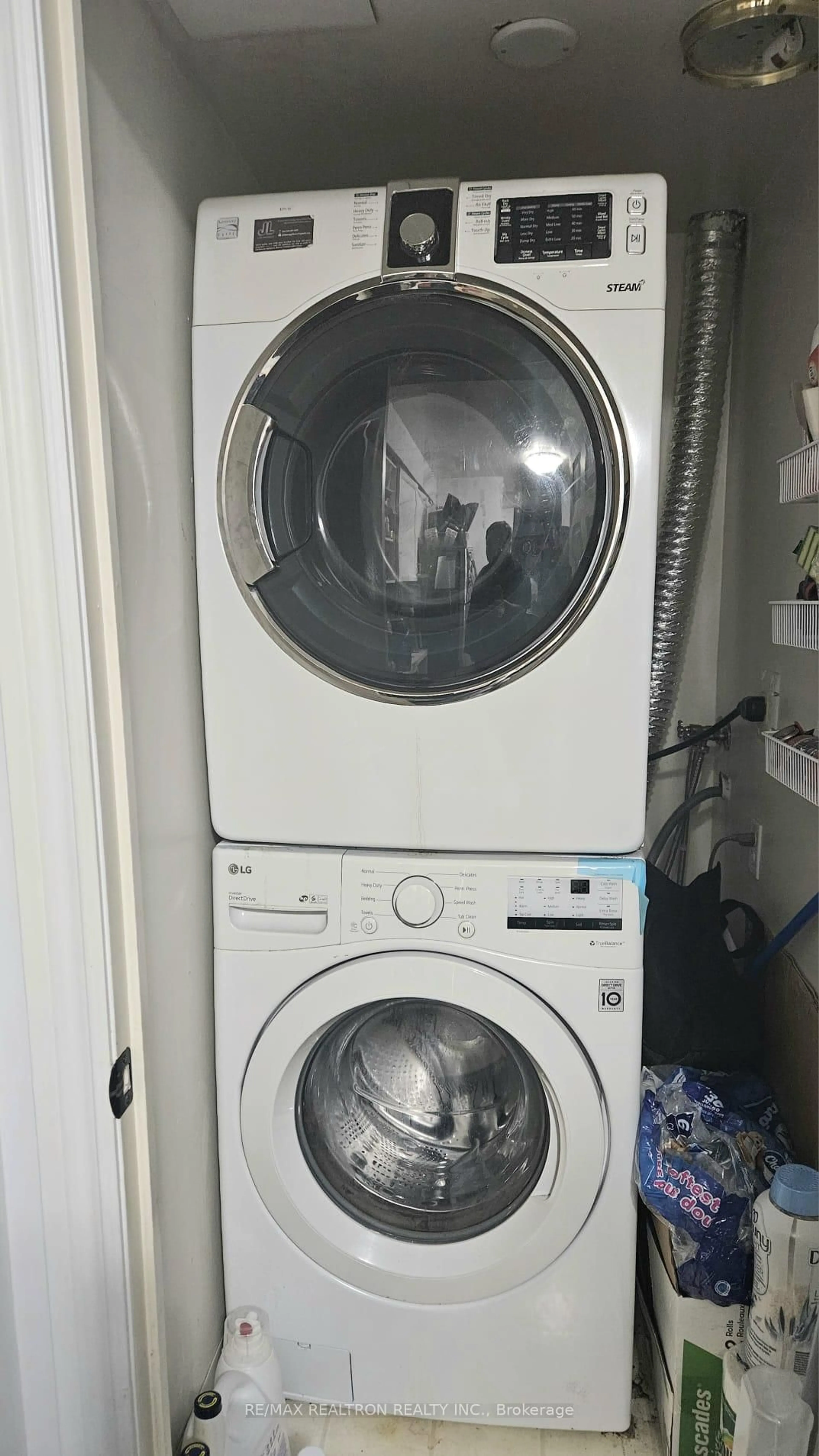 Laundry room for 1700 Eglinton Ave #1101, Toronto Ontario M4A 2X4