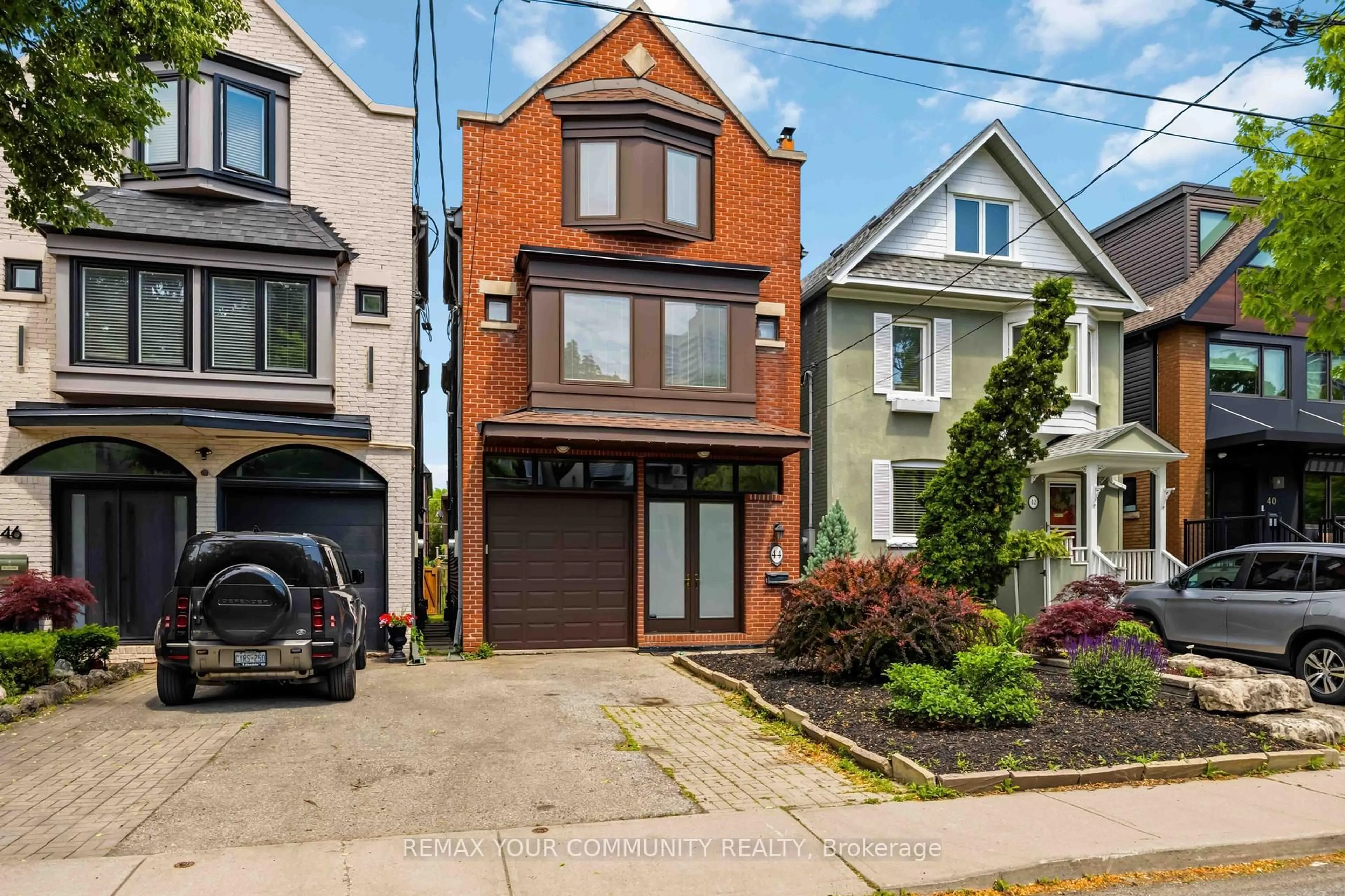 Home with brick exterior material, street for 44 Castlefield Ave, Toronto Ontario M4R 1G4