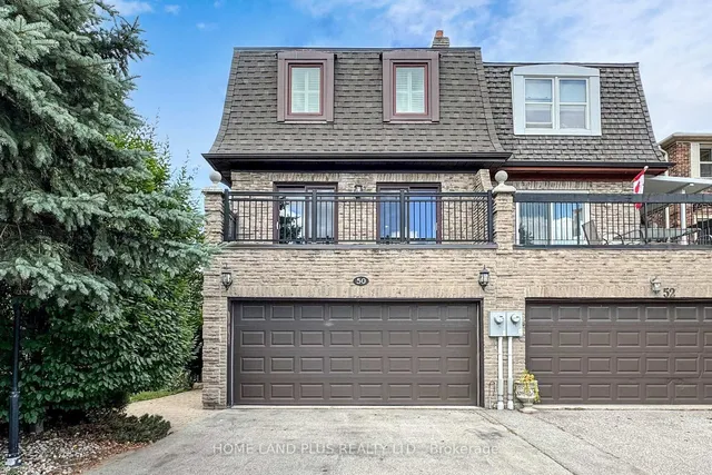 50 Stillwater Cres, Toronto 3
