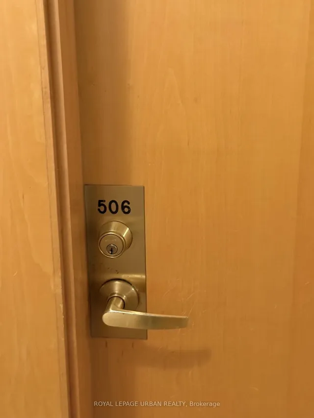 43 Eglinton Ave #506, Toronto 5