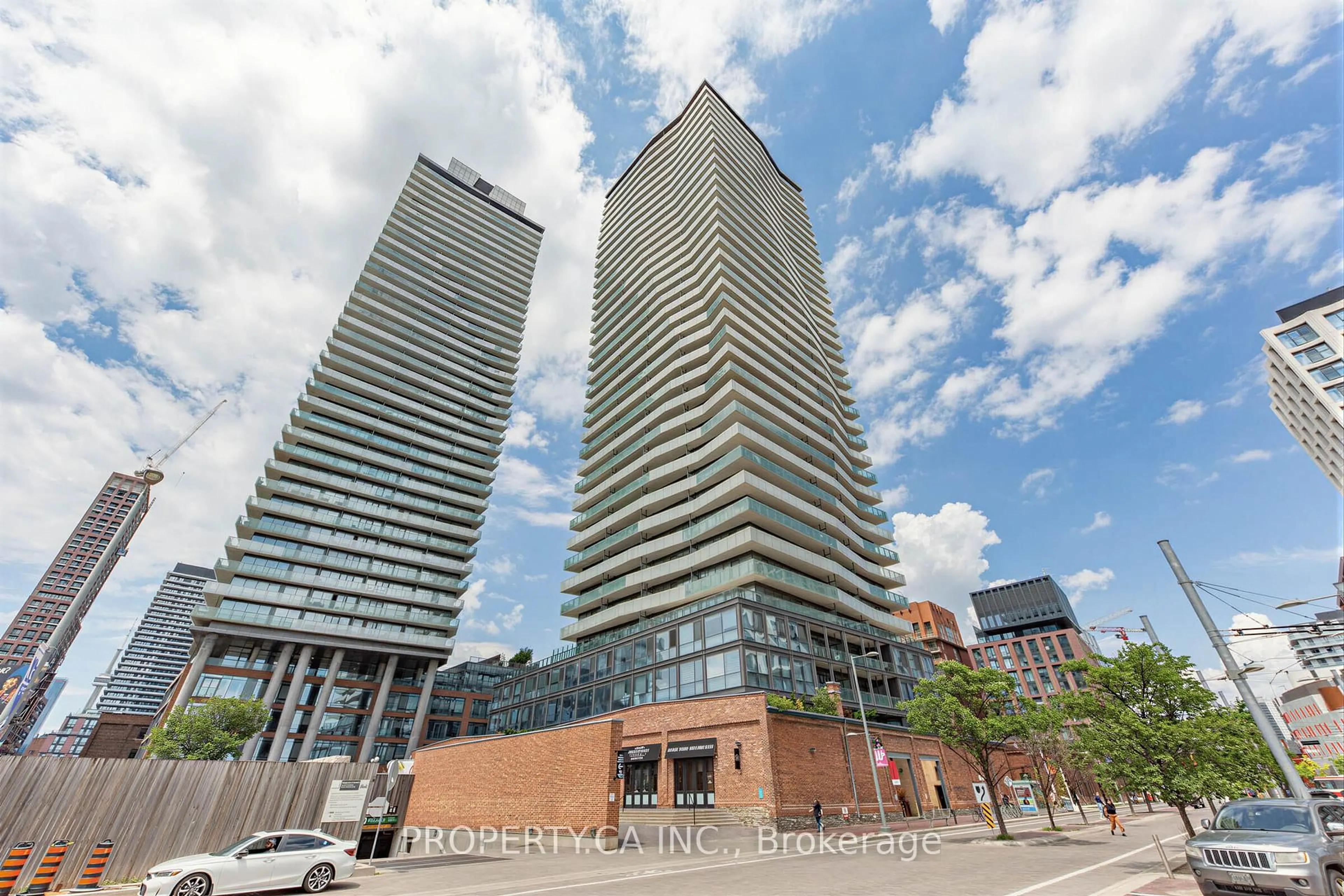 Unknown for 390 Cherry St #311, Toronto Ontario M5A 0E2