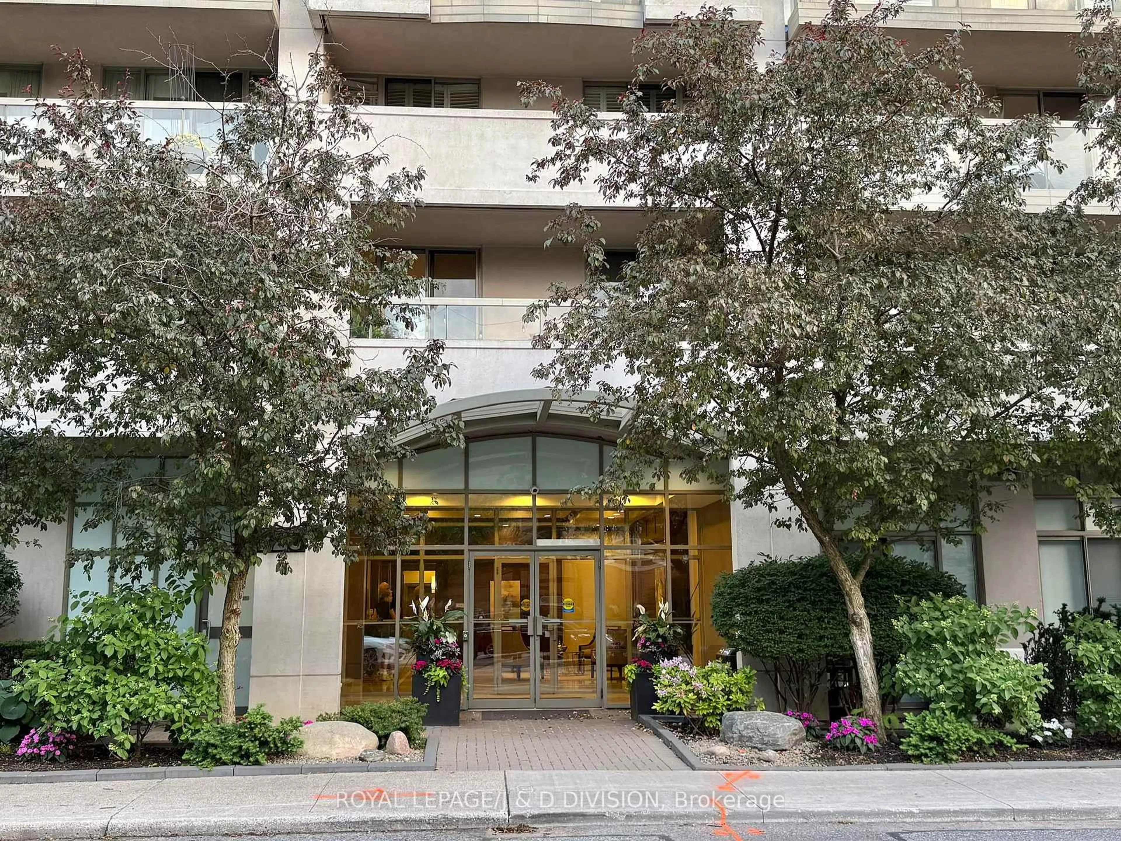 Unknown for 225 Merton St #209, Toronto Ontario M4S 3H1