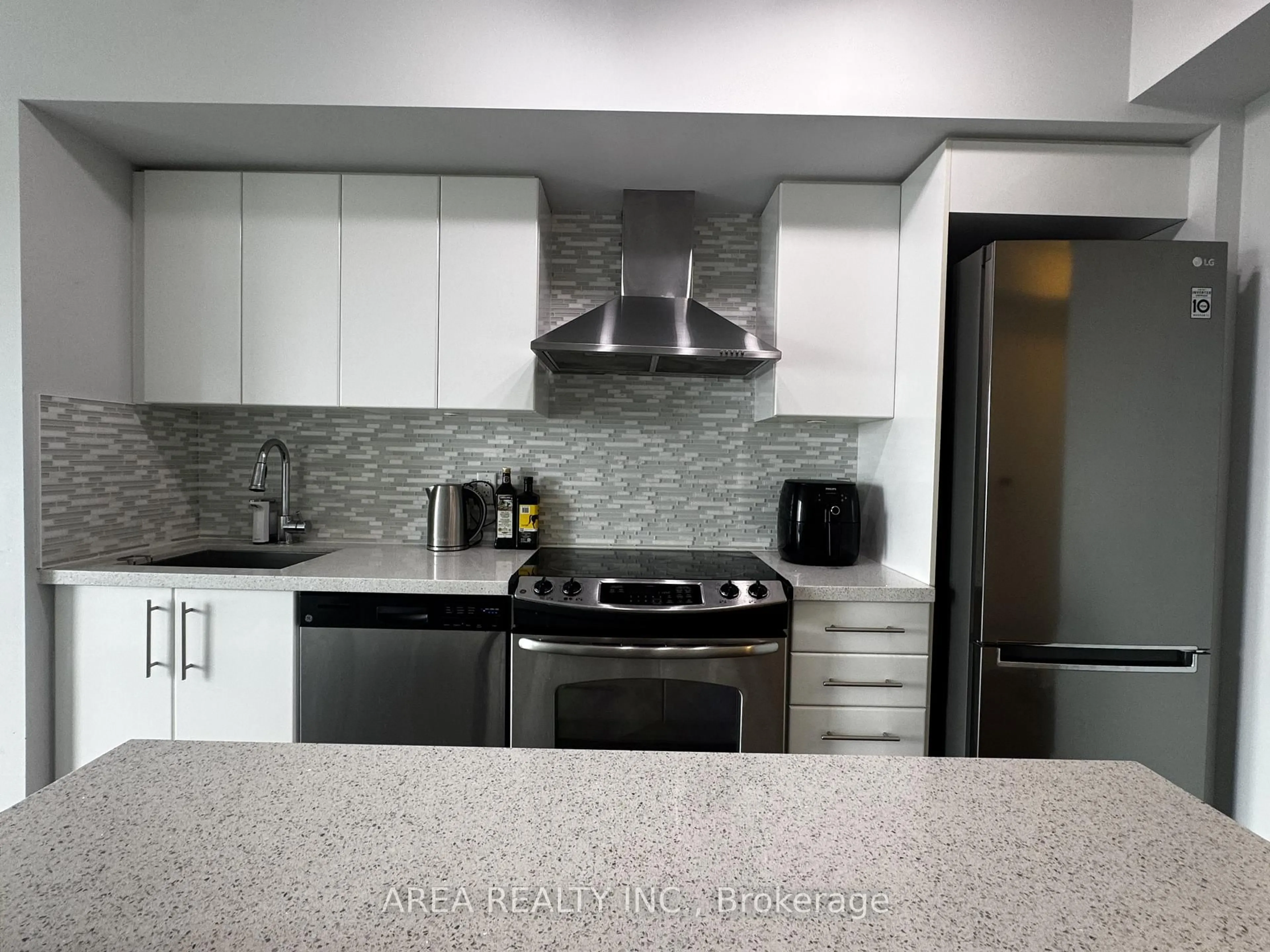 Unknown for 58 Orchard View Blvd #1401, Toronto Ontario M4R 1B9