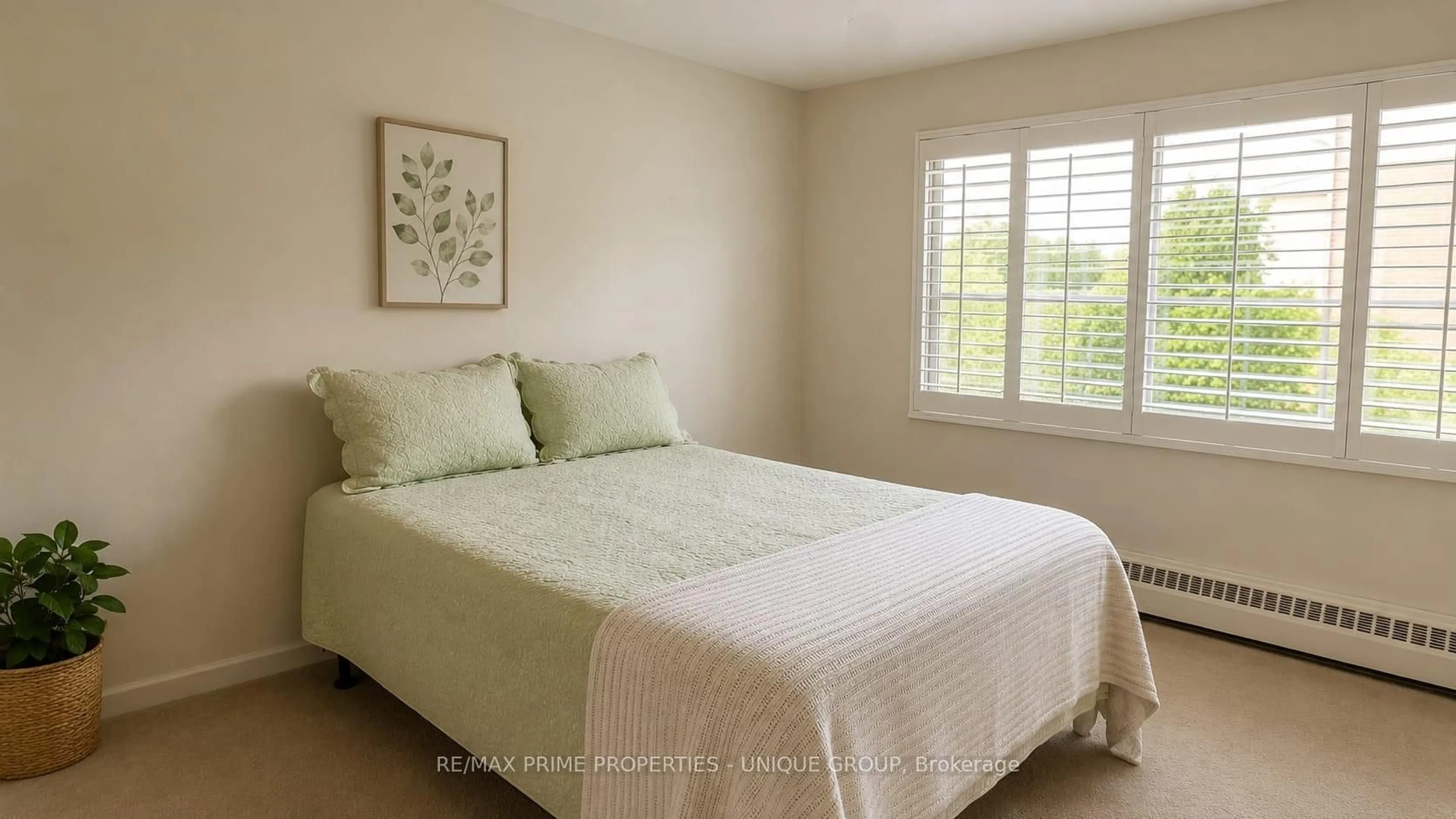 Bedroom with bed, unknown for 21 Dale Ave #644, Toronto Ontario M4W 1K3