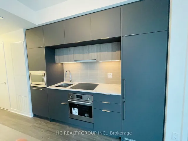 185 Alberta Ave #708, Toronto 2
