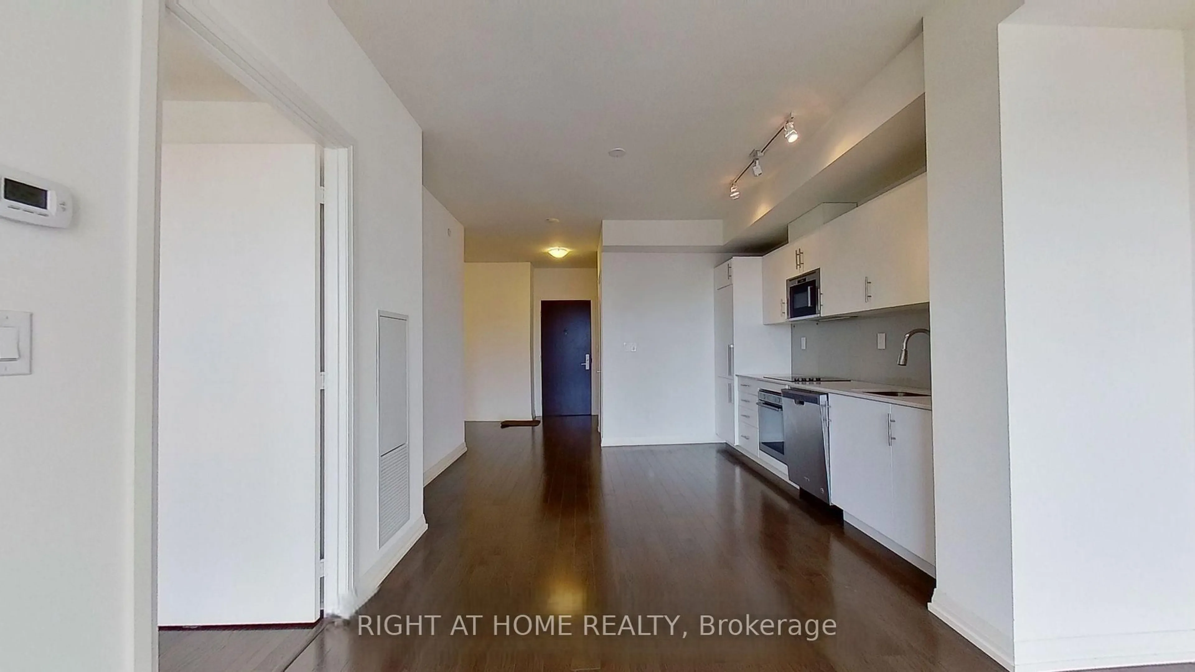 A pic of a room for 460 Adelaide St #1123, Toronto Ontario M5A 0E7
