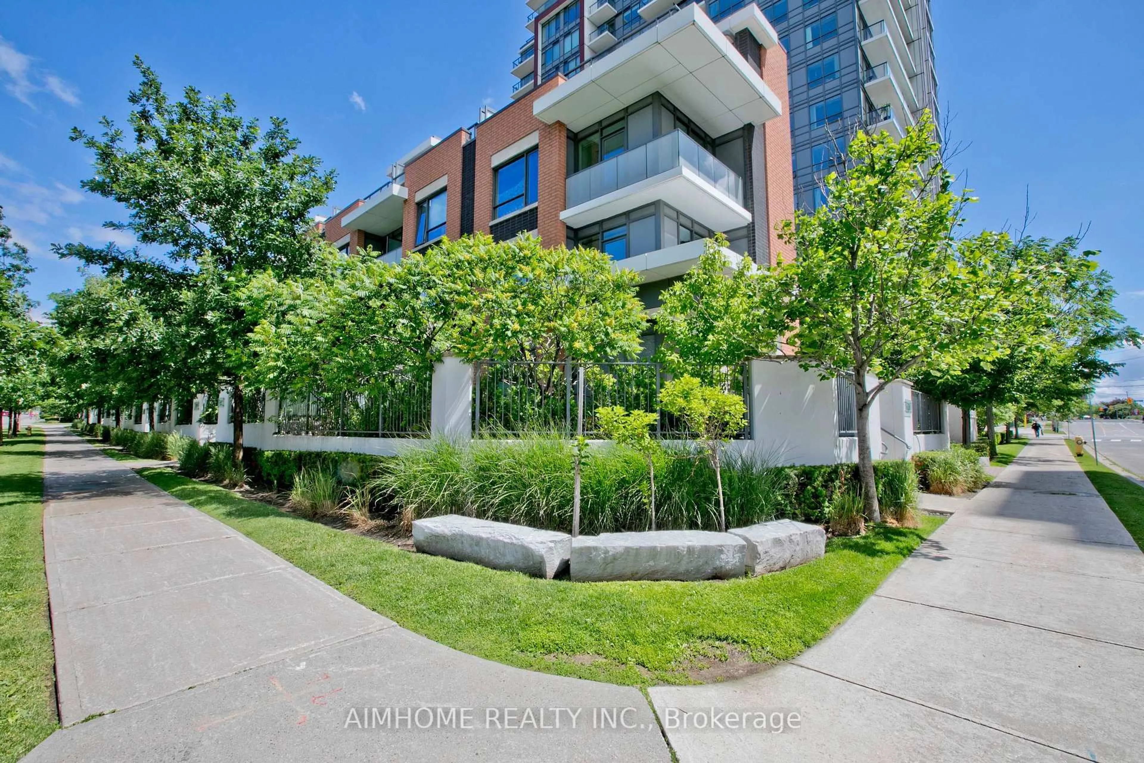 Unknown for 26 Churchill Ave #TH120, Toronto Ontario M2N 0J3