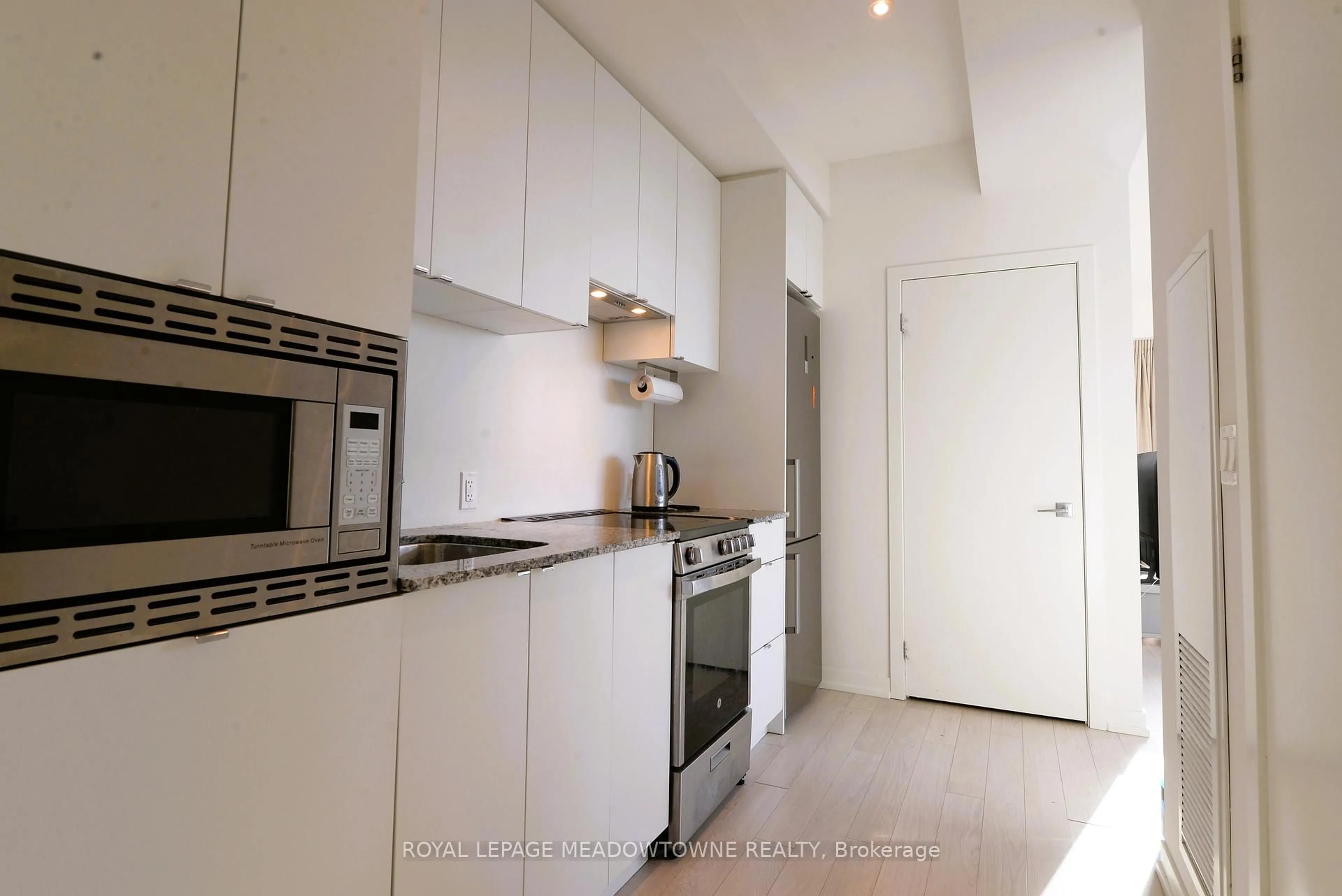 Standard kitchen, unknown for 49 East Liberty St #1809, Toronto Ontario M6L 0B2
