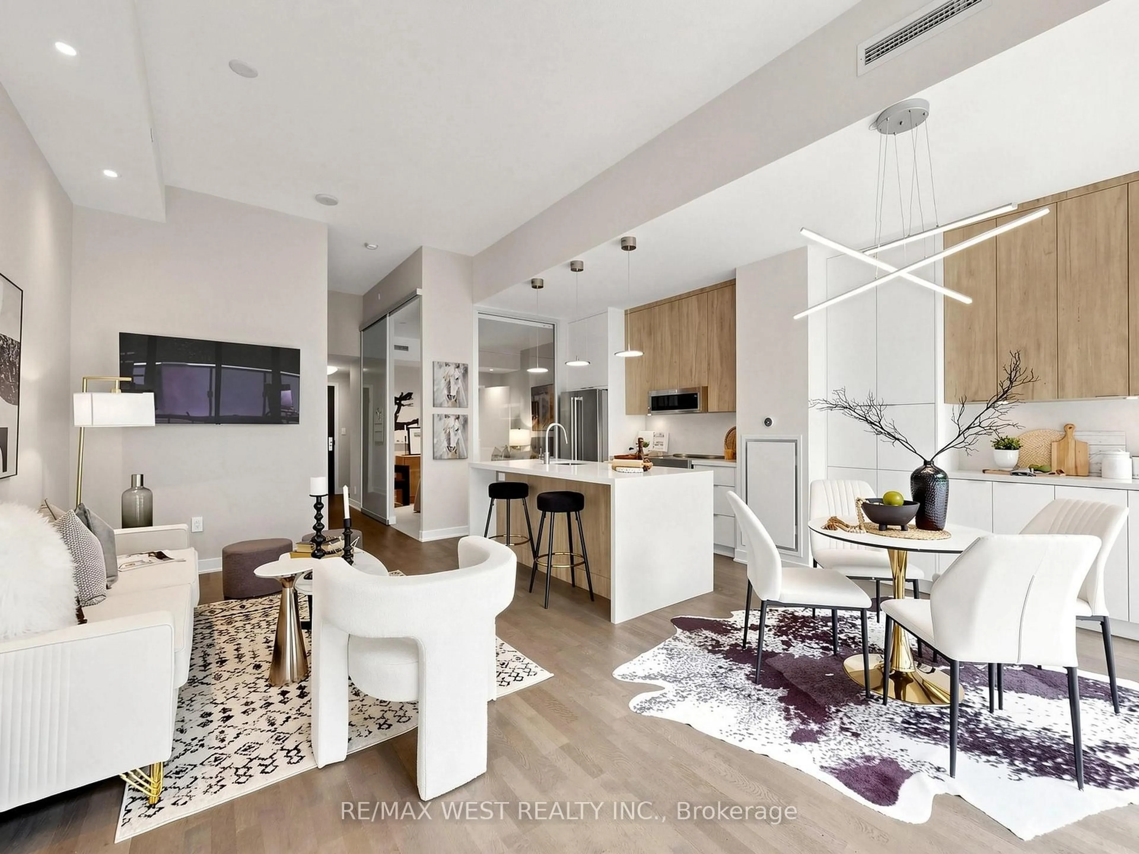 Open concept kitchen, unknown for 1815 Yonge St #314, Toronto Ontario M4T 2A4