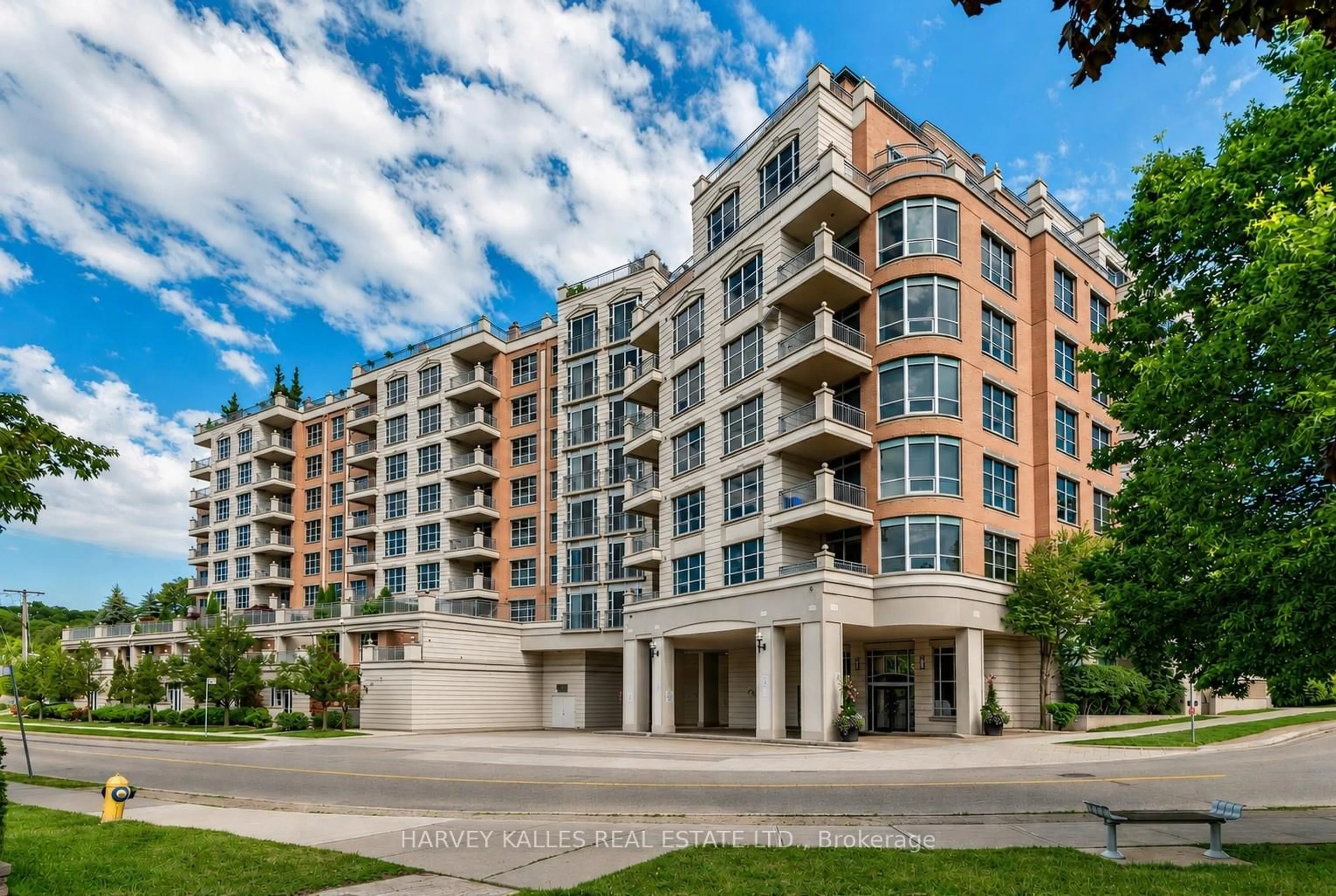 Unknown for 10 Old York Mills Rd #306, Toronto Ontario M2P 2G9