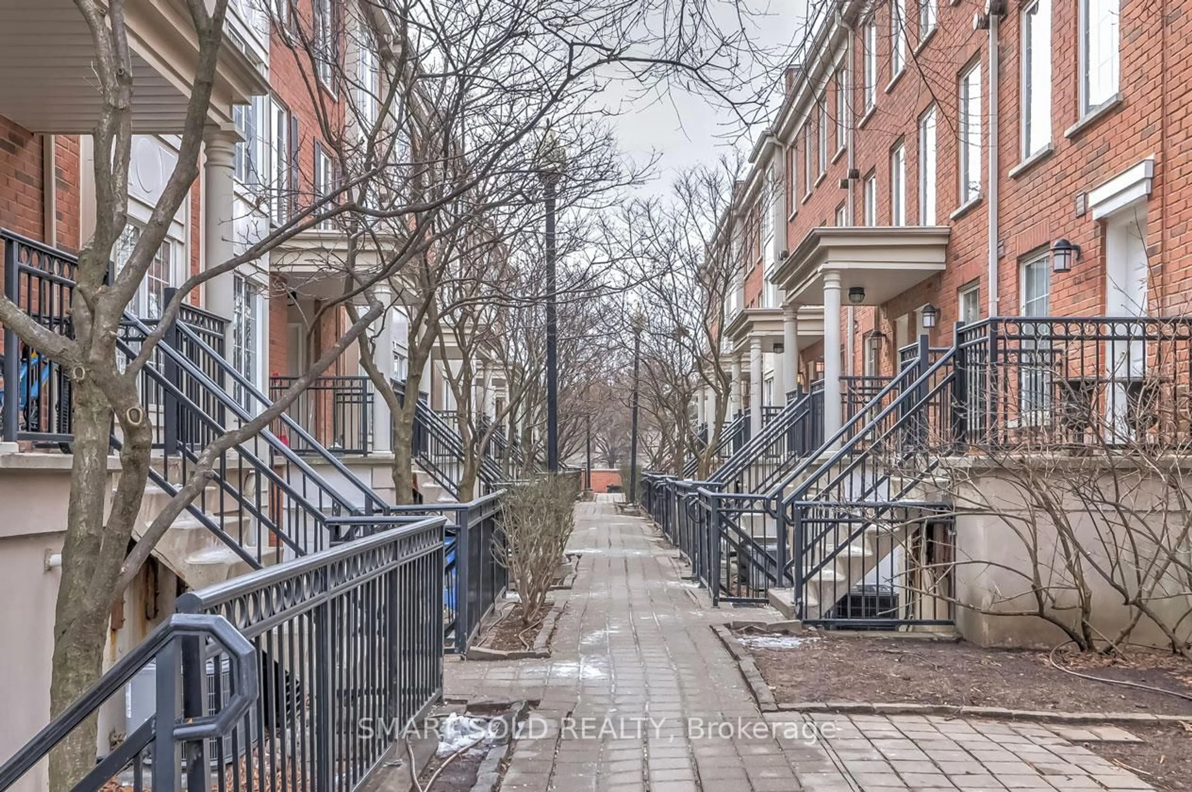 Patio, street for 3 Everson Dr #679, Toronto Ontario M2N 7C2