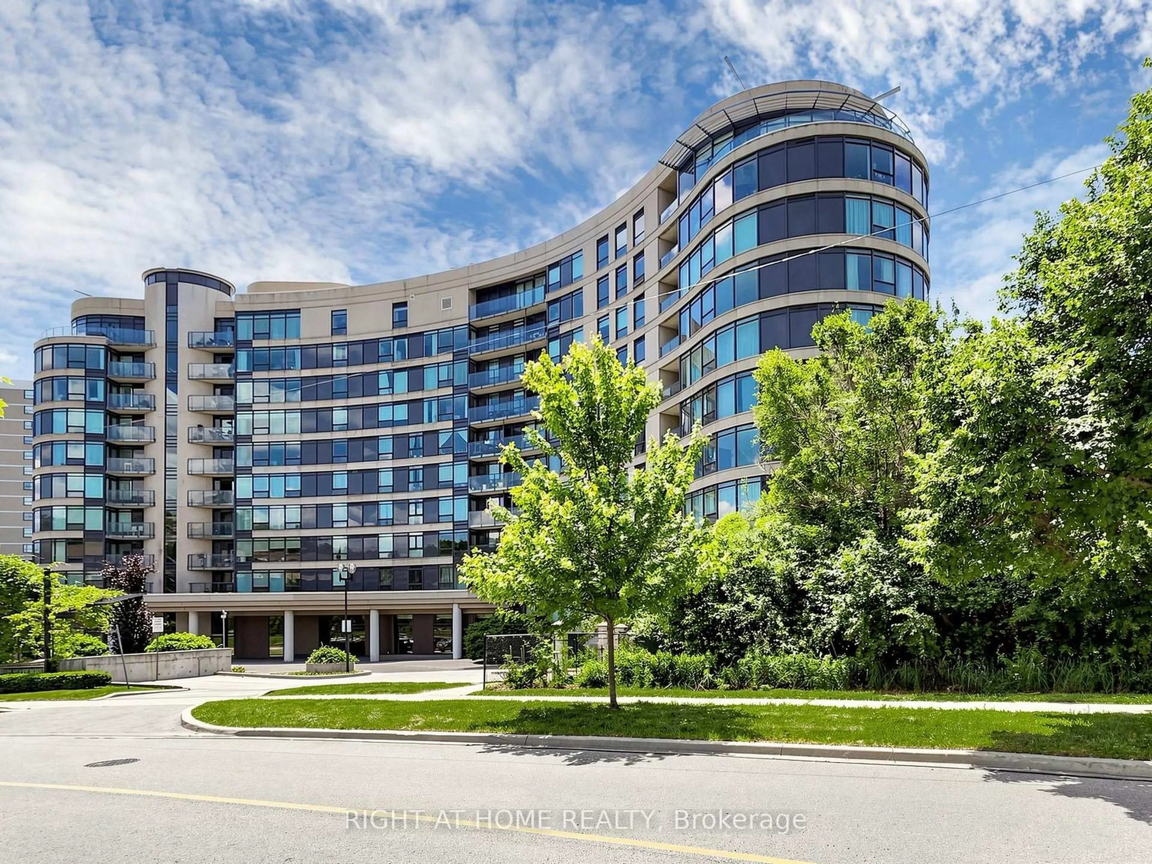 Unknown for 18 Valley Woods Rd #1008, Toronto Ontario M3A 0A1