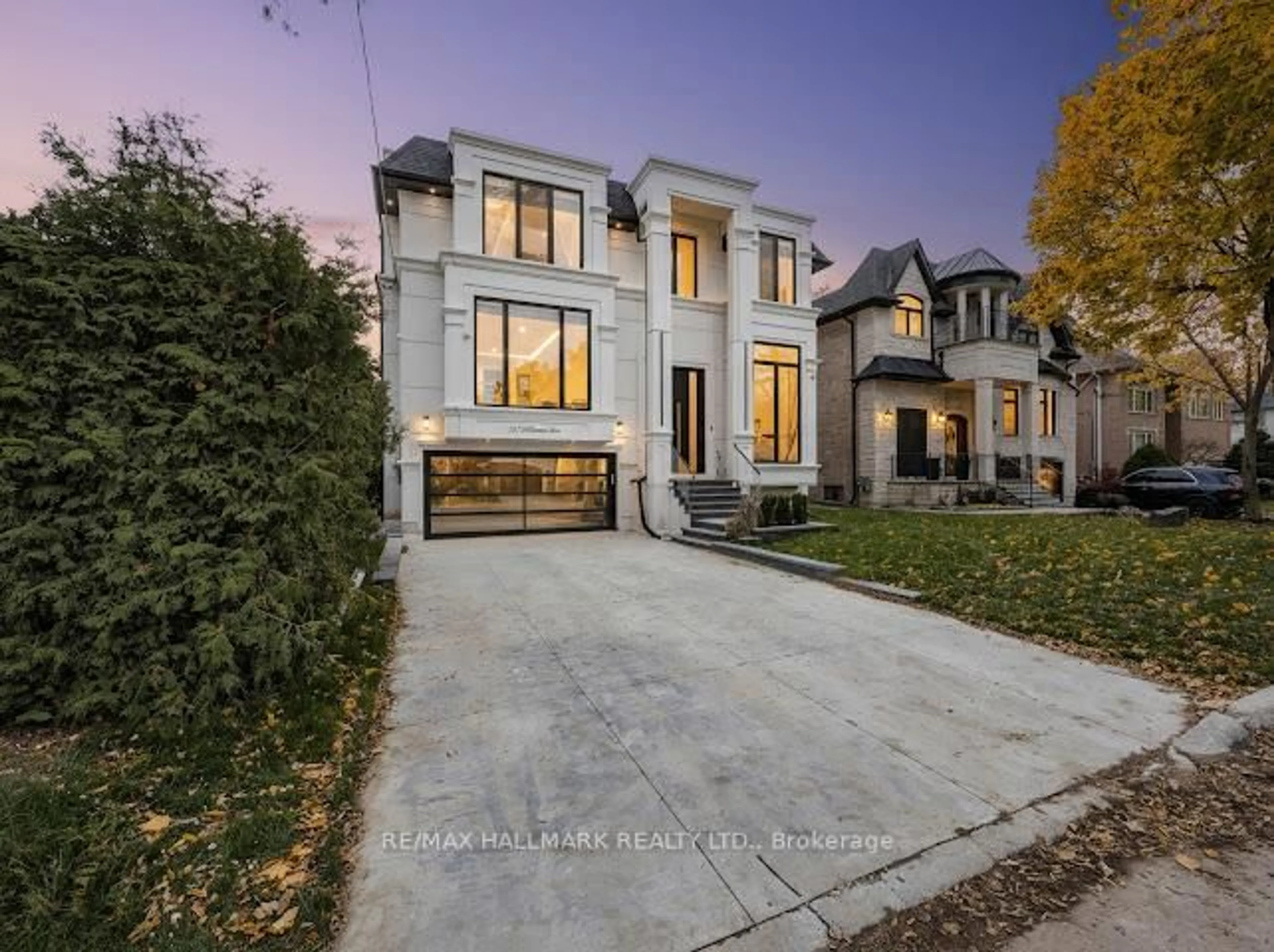 Home with brick exterior material, street for 287 Hillcrest Ave, Toronto Ontario M2N 3P5