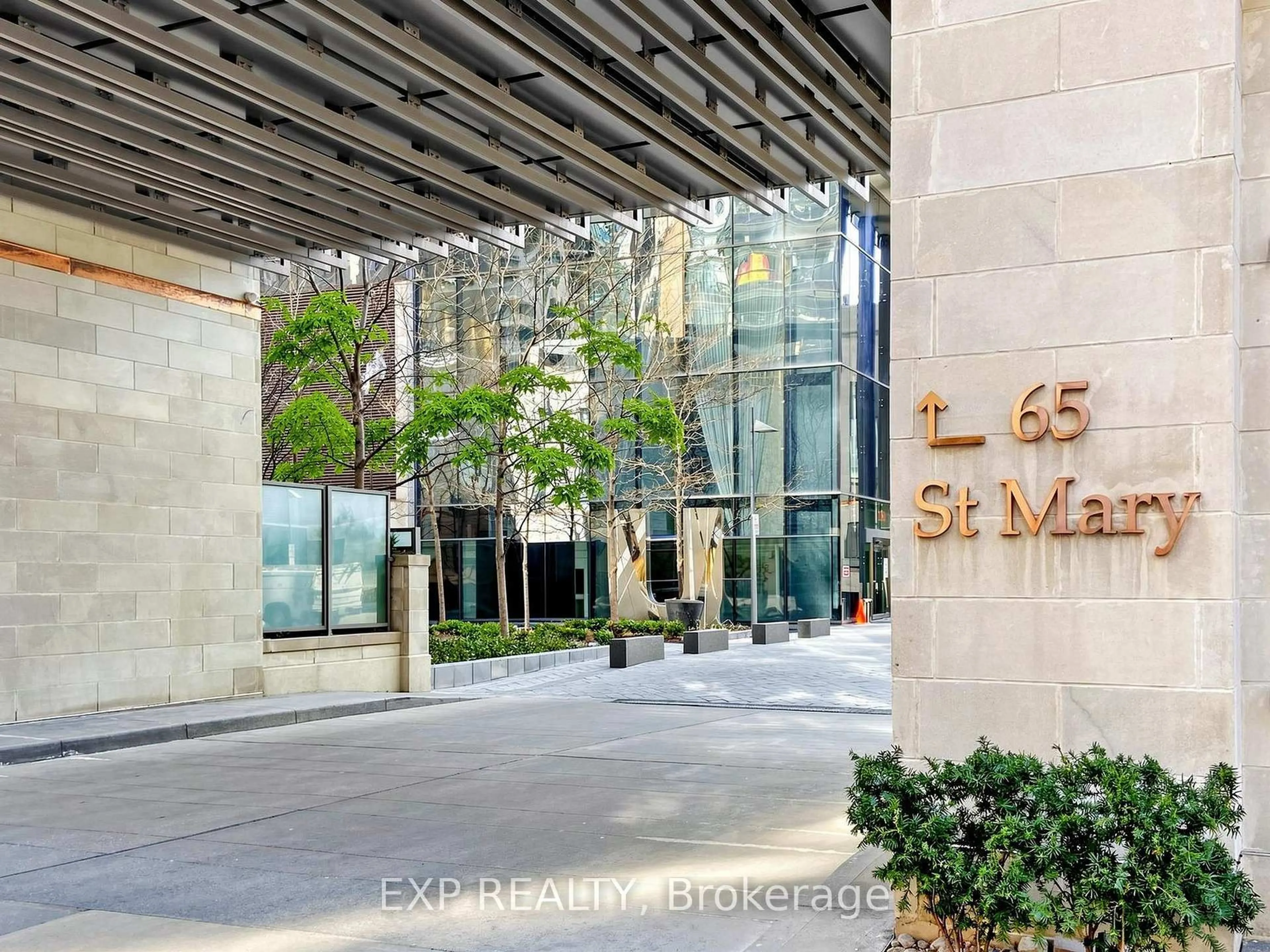 Indoor foyer for 65 St Mary St ##1009, Toronto Ontario M5S 0A6
