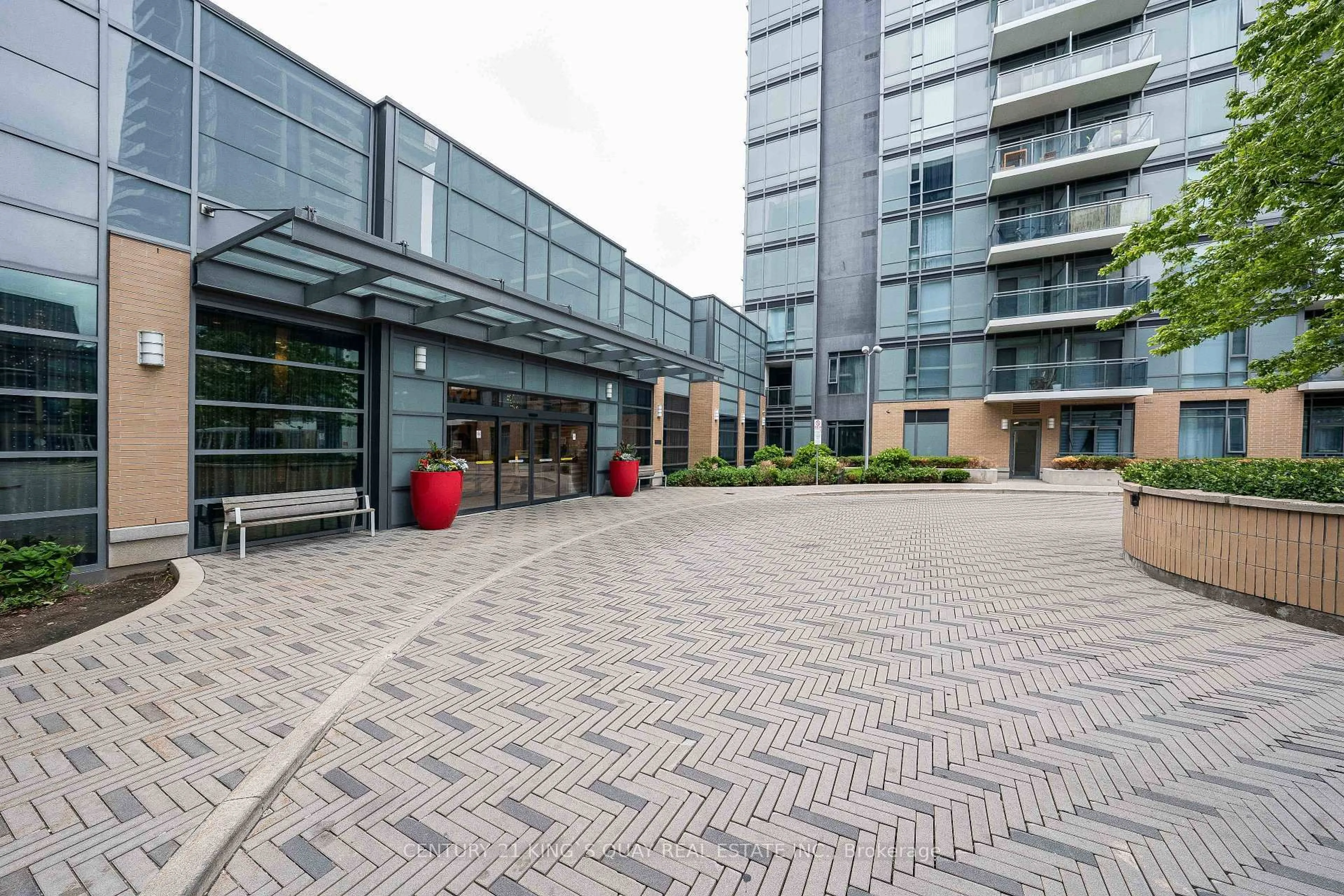 Patio, building for 55 Ann O'Reilly Rd #3608, Toronto Ontario M2J 0E1