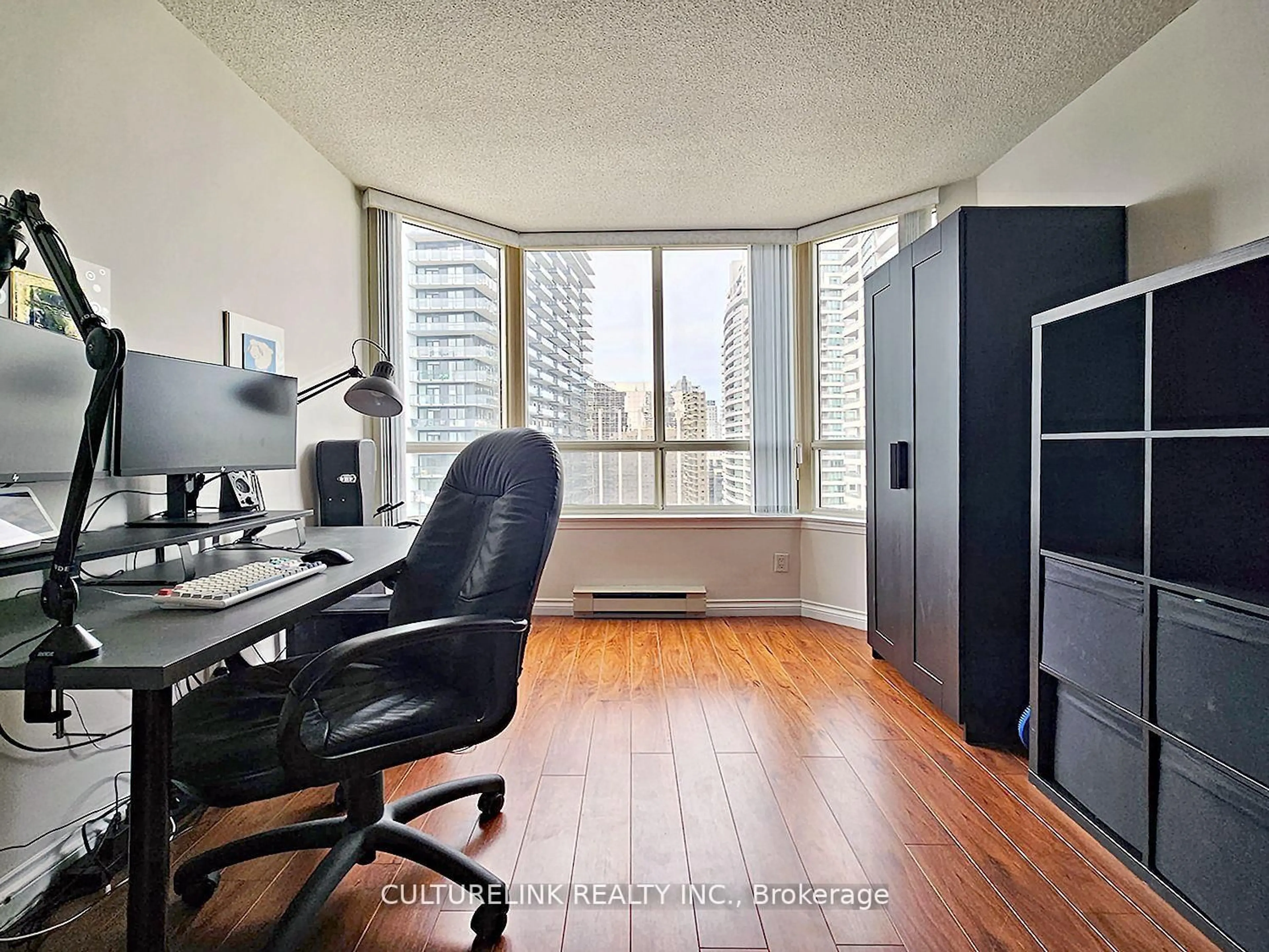A pic of a room for 30 Greenfield Ave #2215, Toronto Ontario M2N 6N3