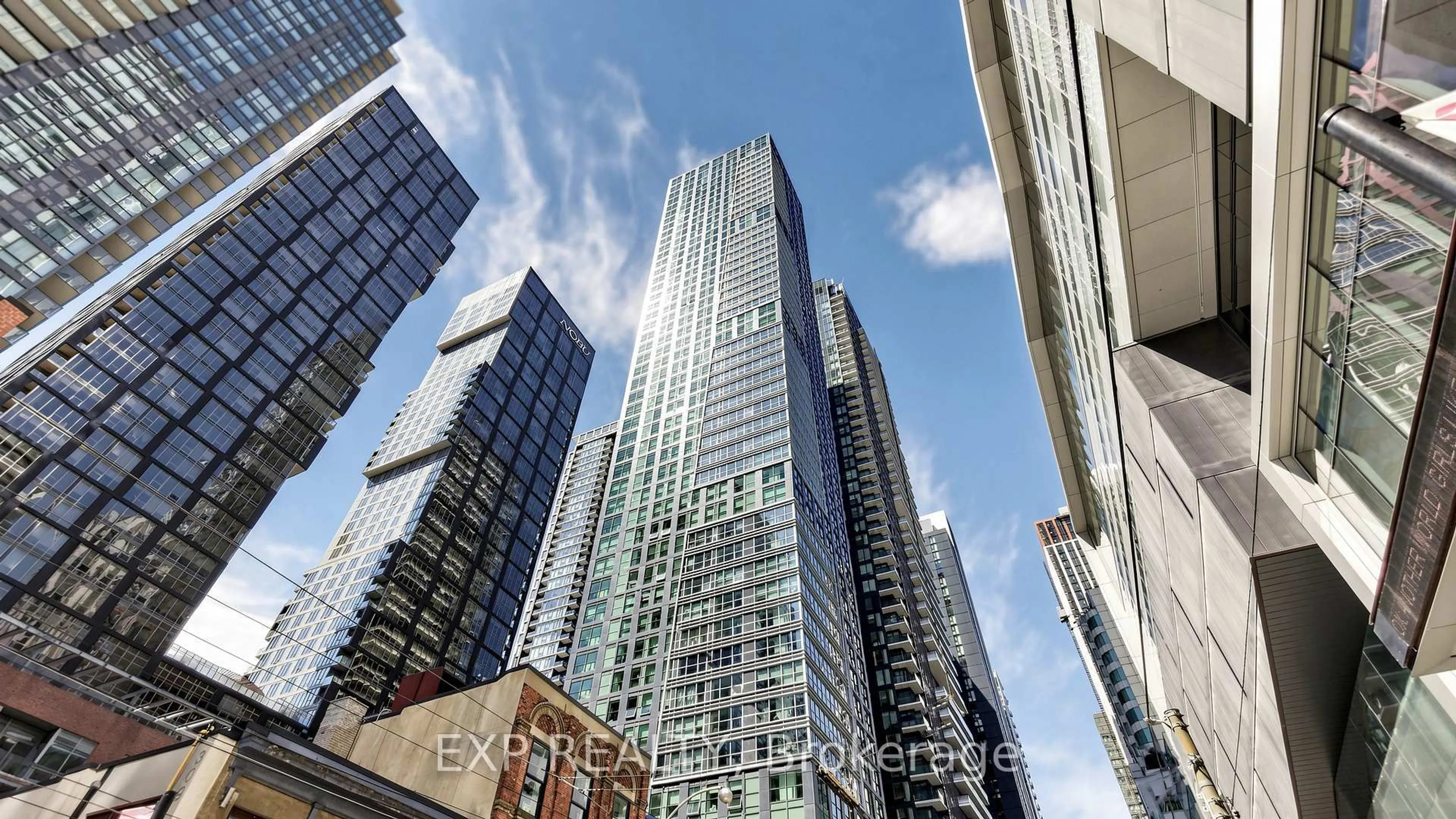 Unknown for 327 king St #601, Toronto Ontario M5V 0W7