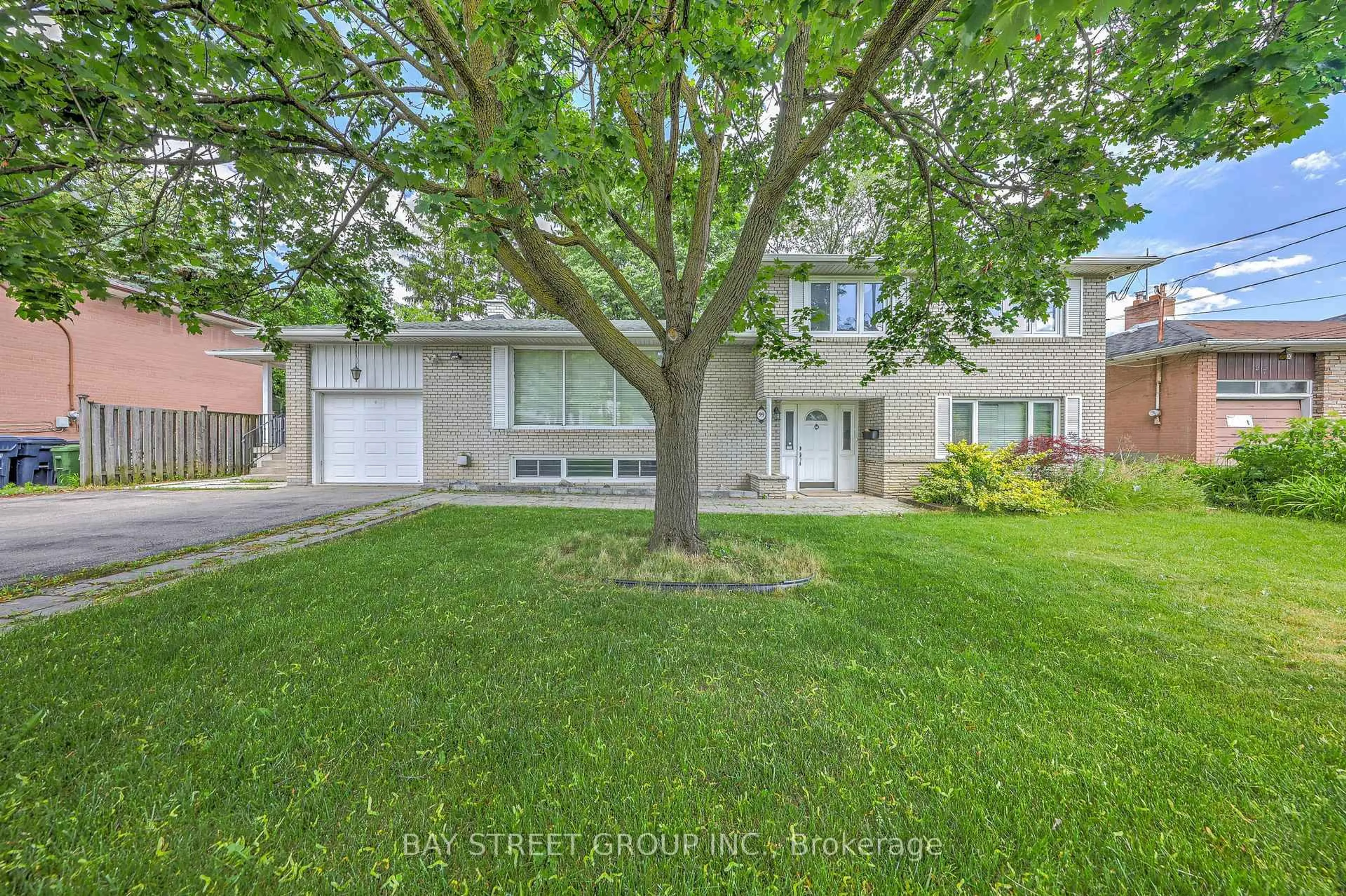 Unknown for 99 Grantbrook St, Toronto Ontario M2R 2G2