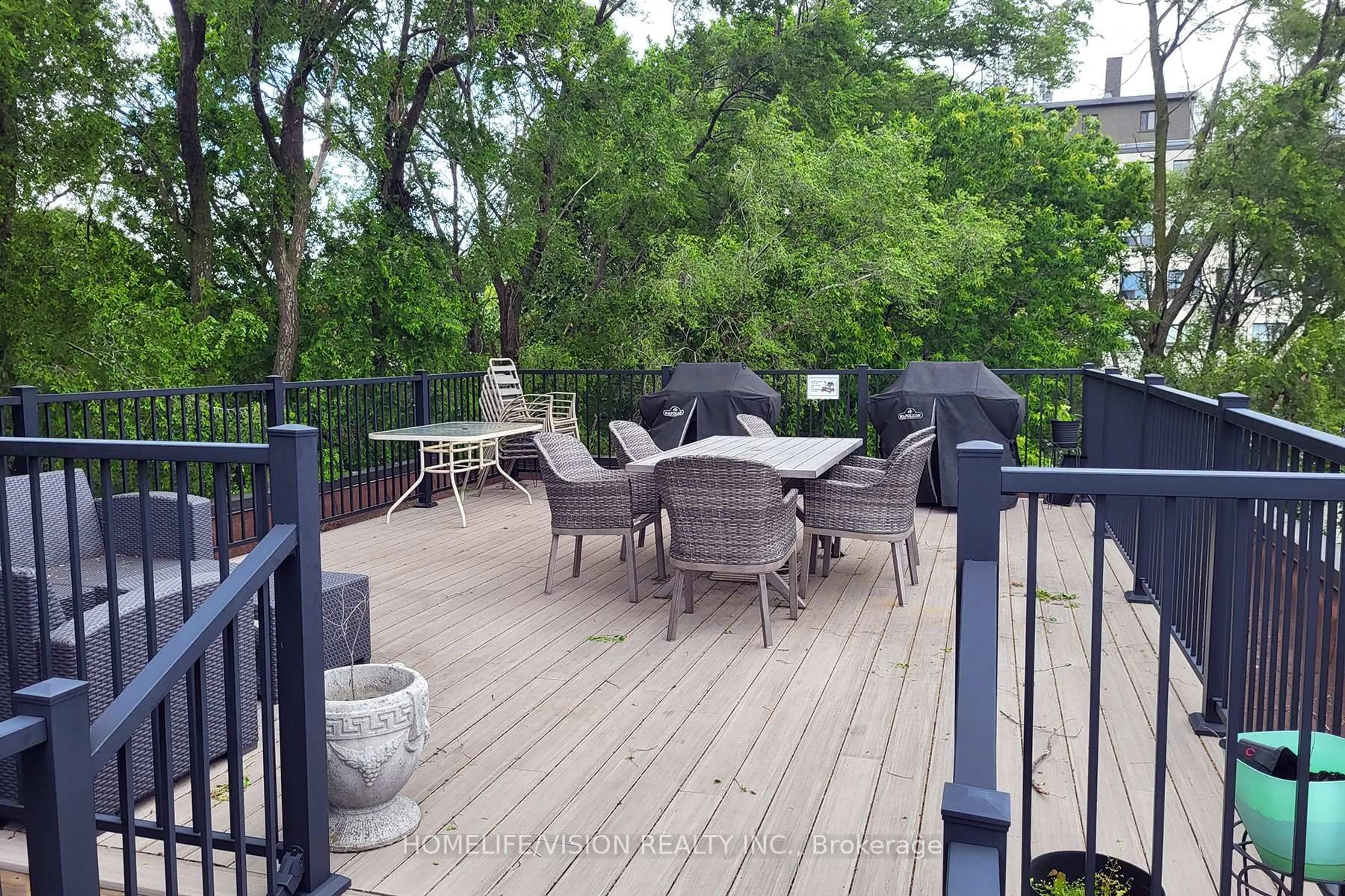 Patio, unknown for 1840 Bathurst St #Unit # B1, Toronto Ontario M5P 3K7