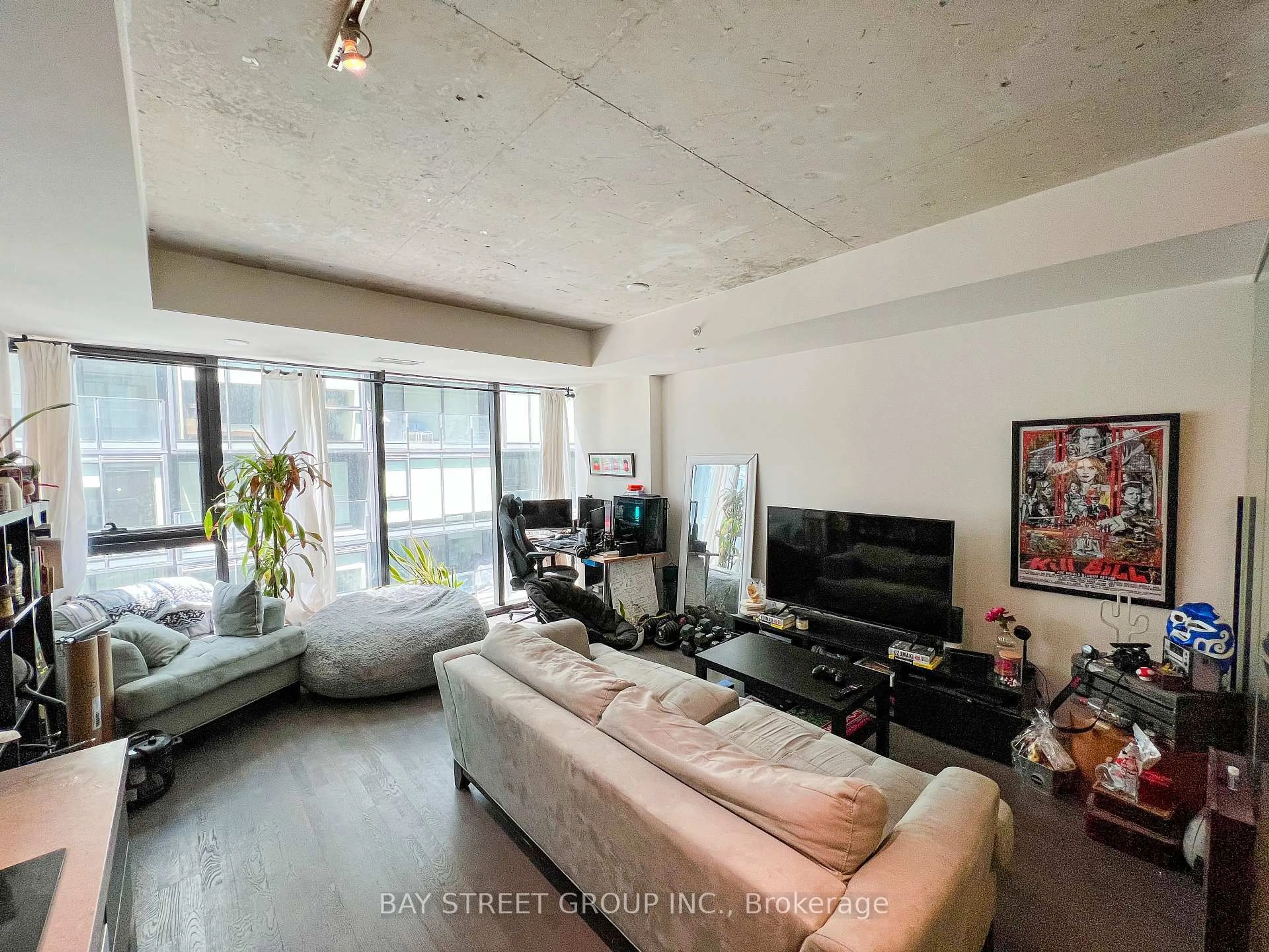 Living room with furniture, unknown for 38 Stewart St #507, Toronto Ontario M5V 0H1