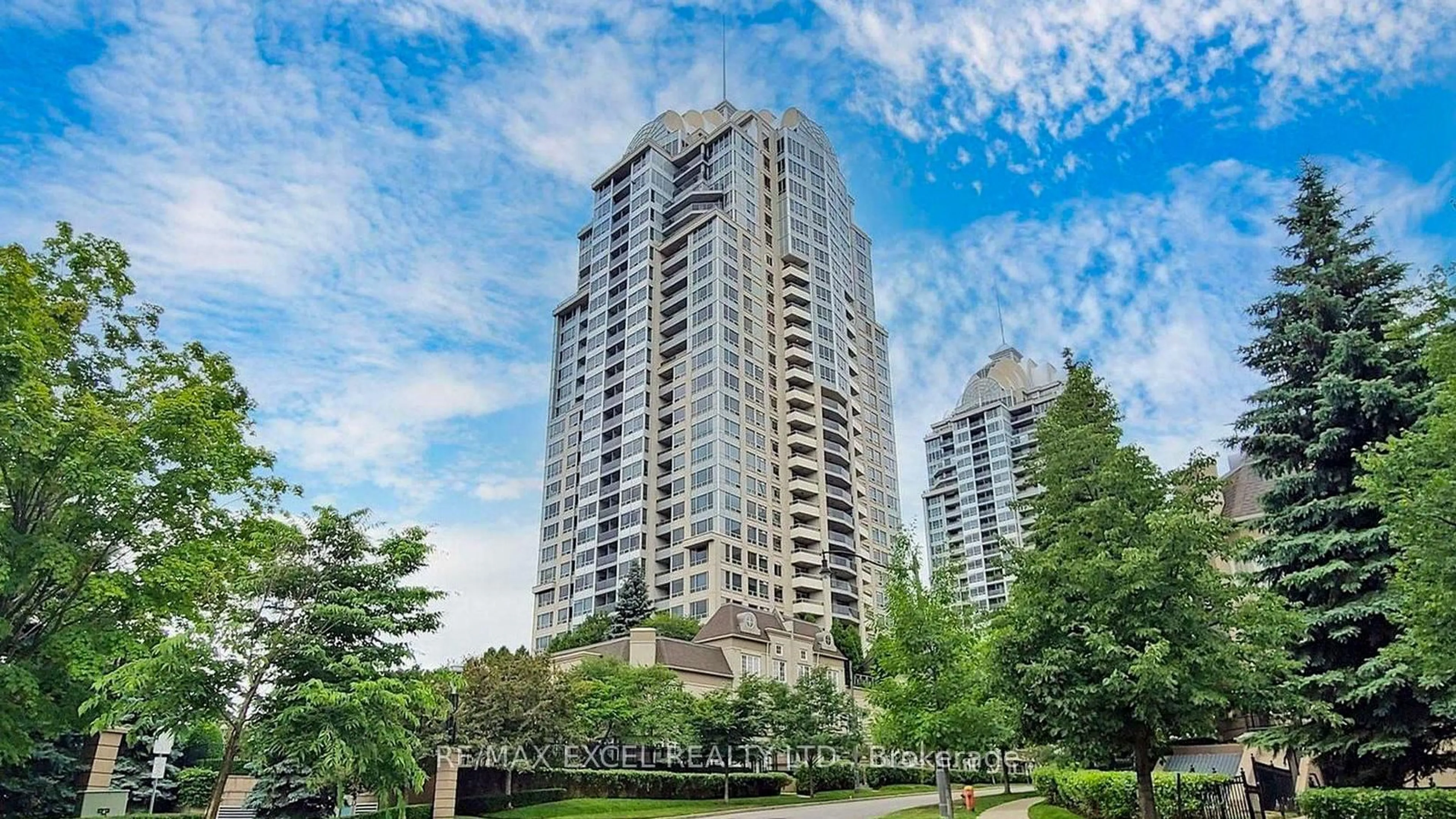 Indoor foyer for 1 Rean Dr #2701, Toronto Ontario M2K 3C1