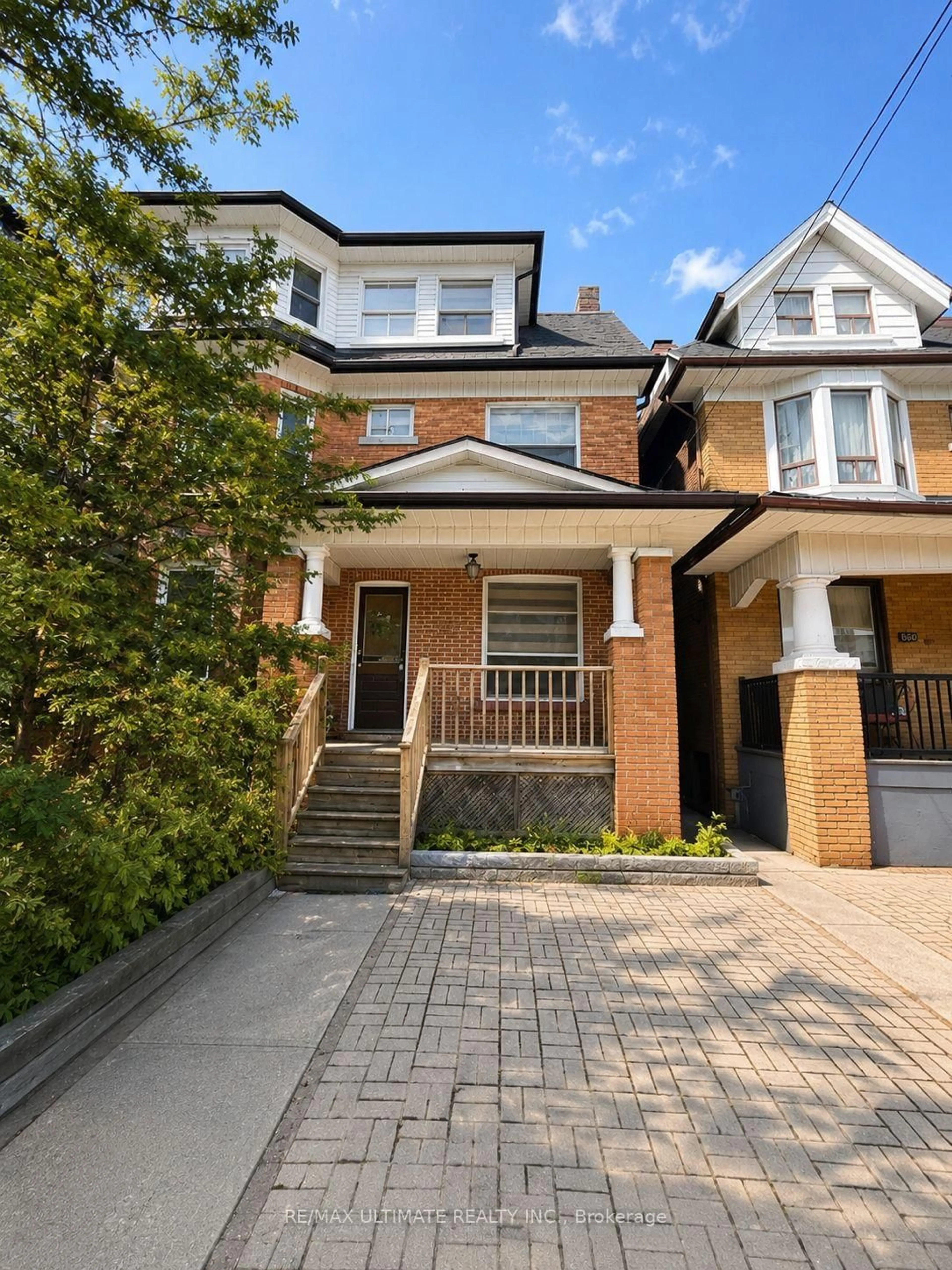 Home with brick exterior material, street for 678 EUCLID Ave, Toronto Ontario M6G 2T7