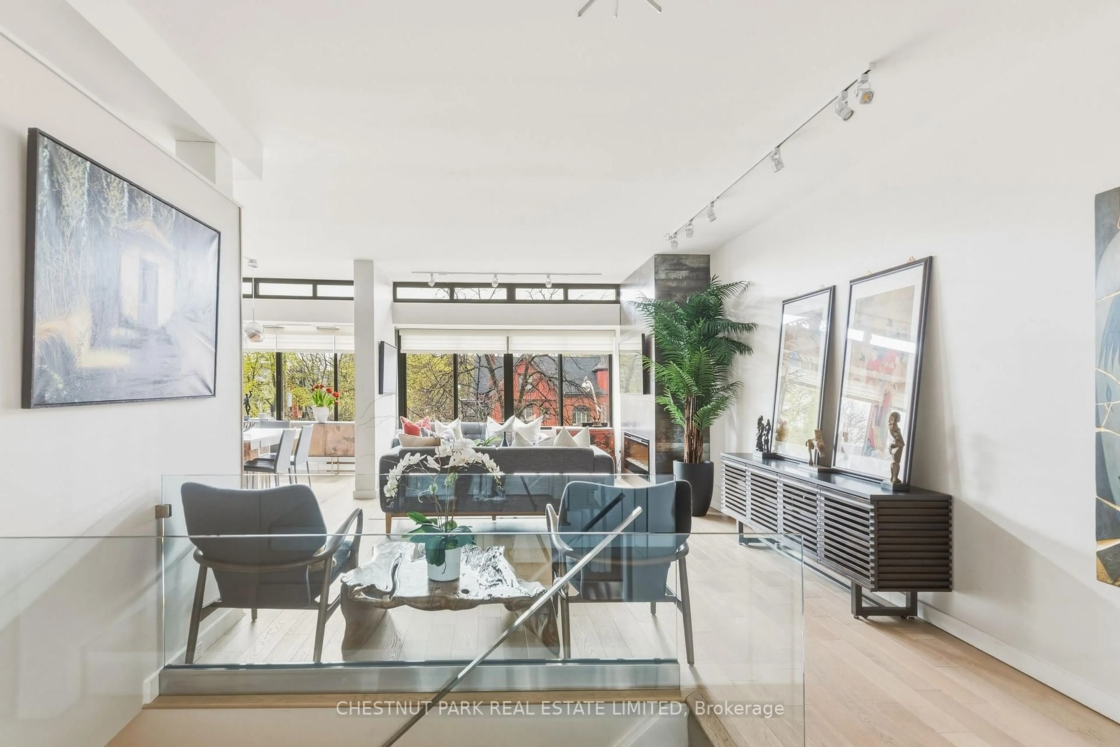 Living room with furniture, unknown for 40 Oaklands Ave #318, Toronto Ontario M4V 2Z3
